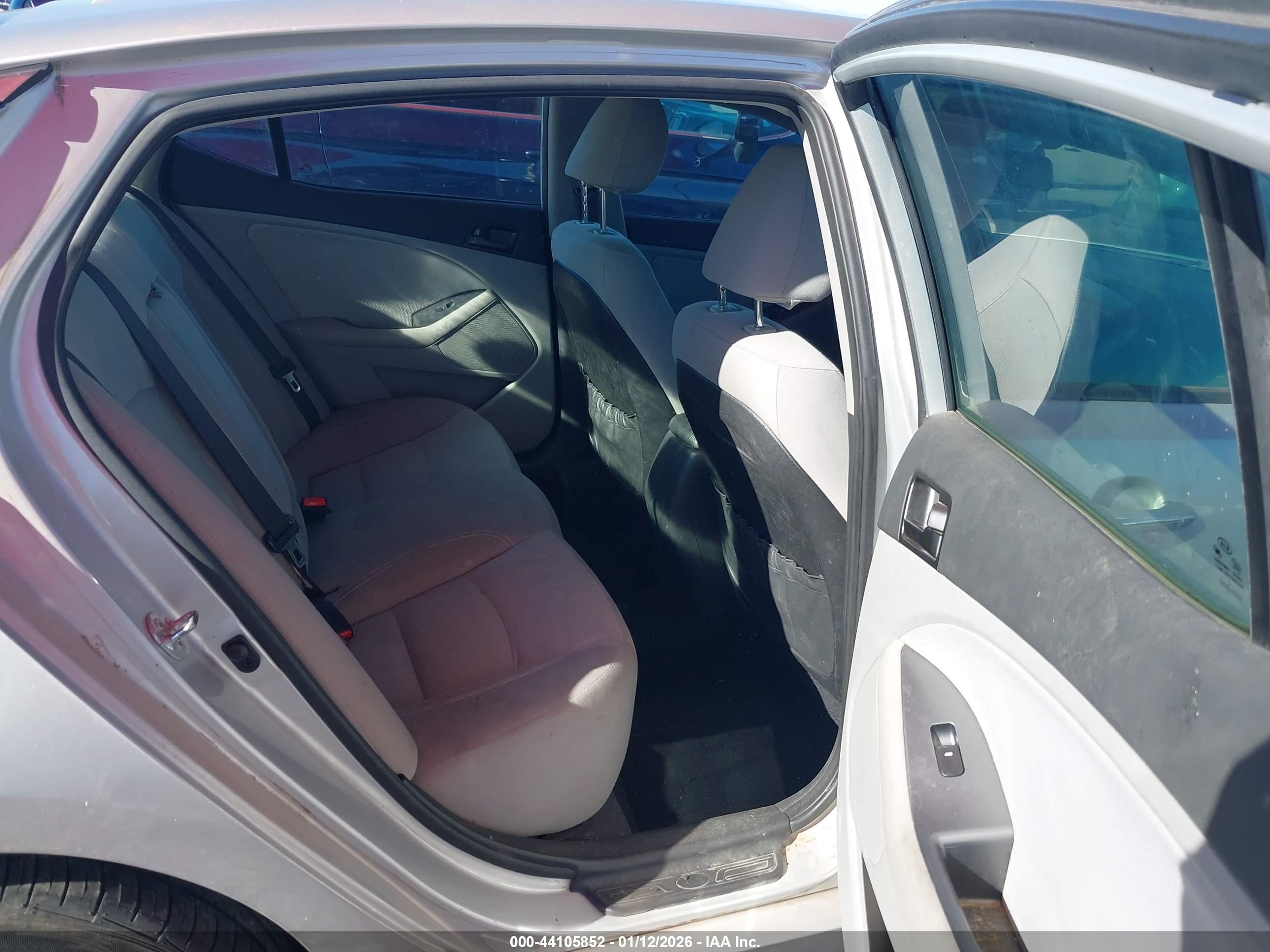 KIA OPTIMA image 8