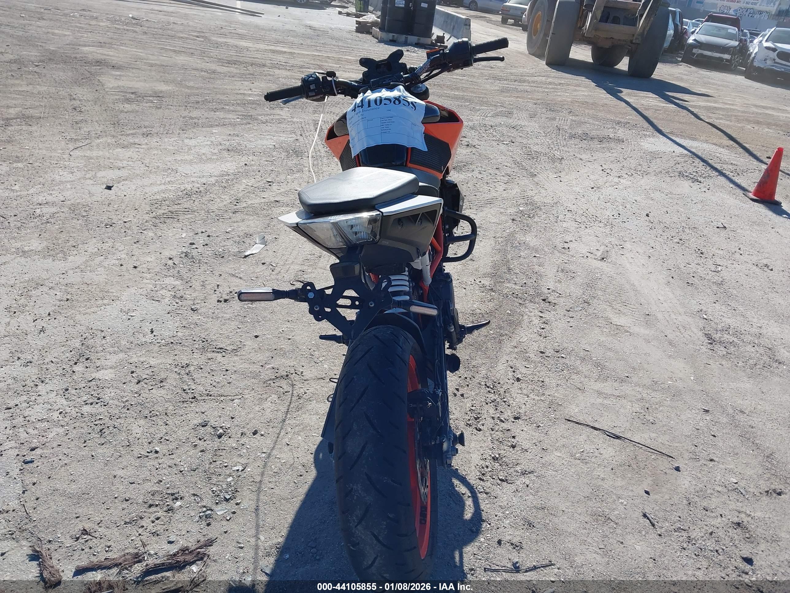 KTM 390 image 6