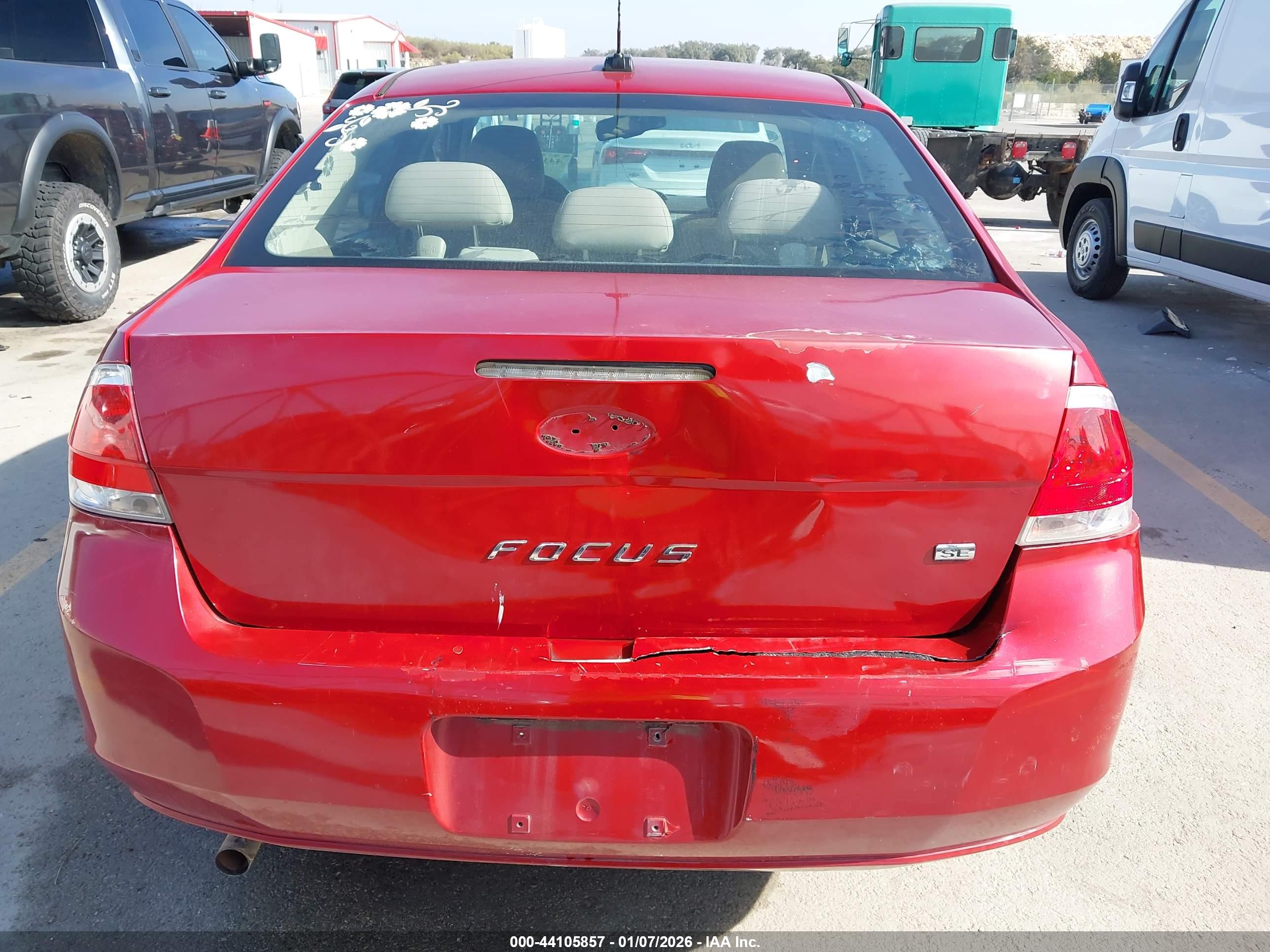 FORD FOCUS image 6