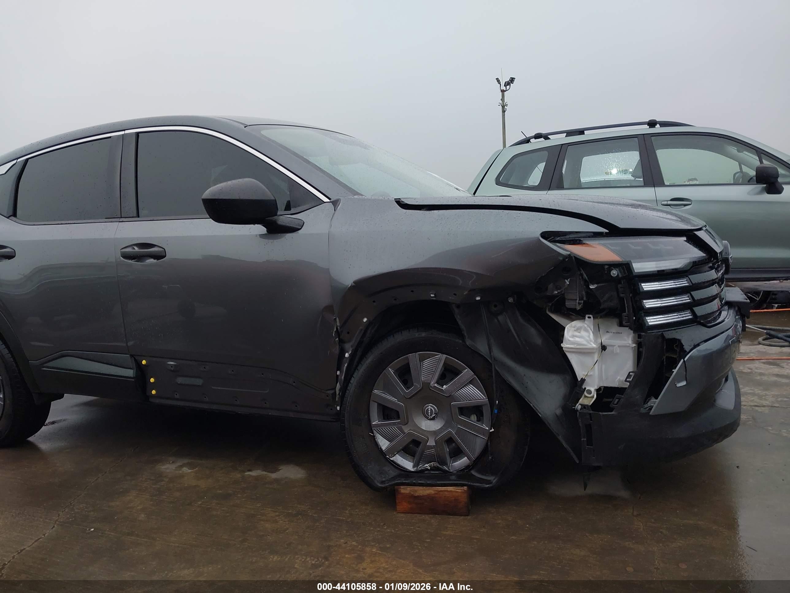 NISSAN KICKS image 6