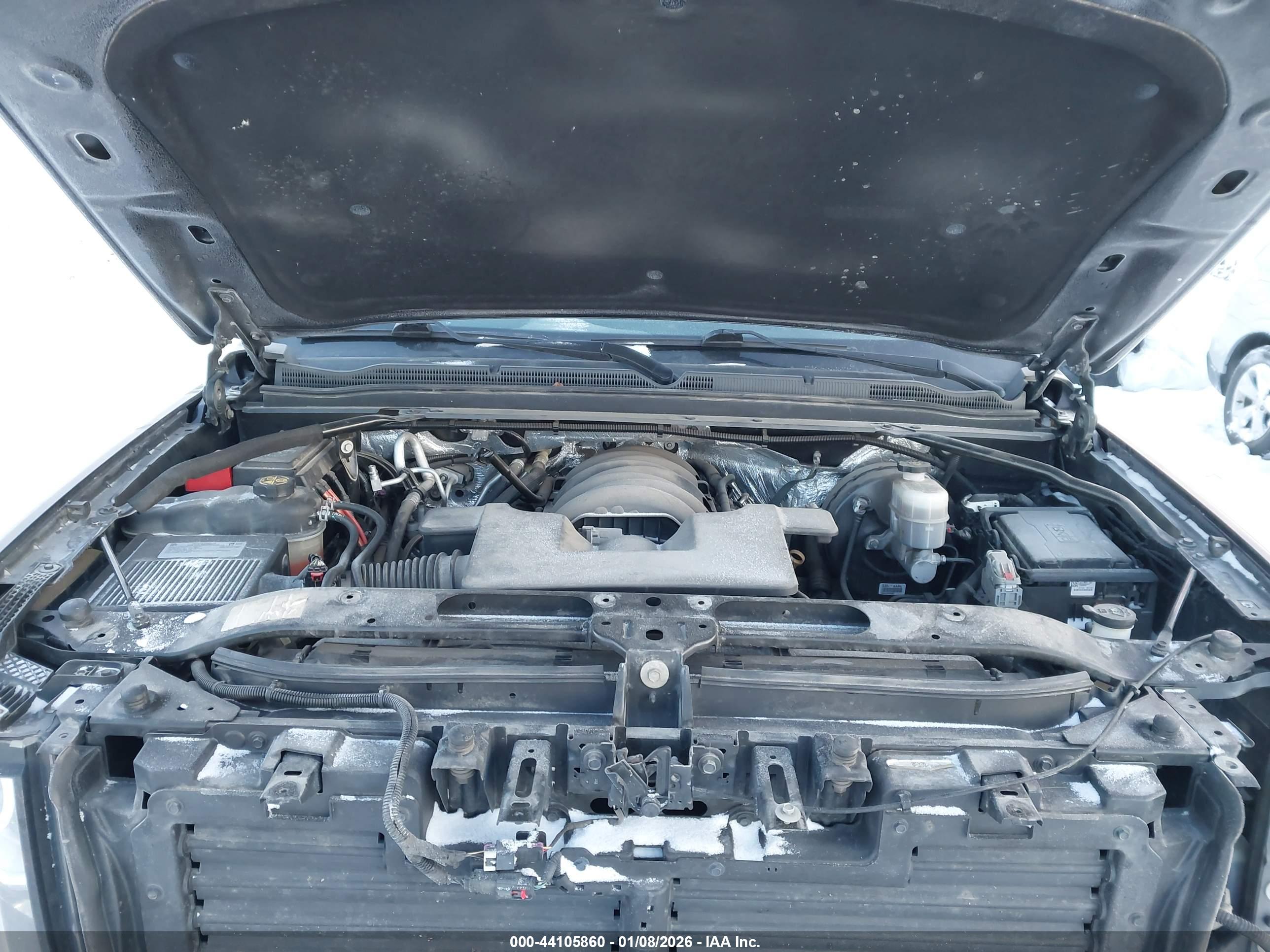 CHEVROLET SUBURBAN image 10