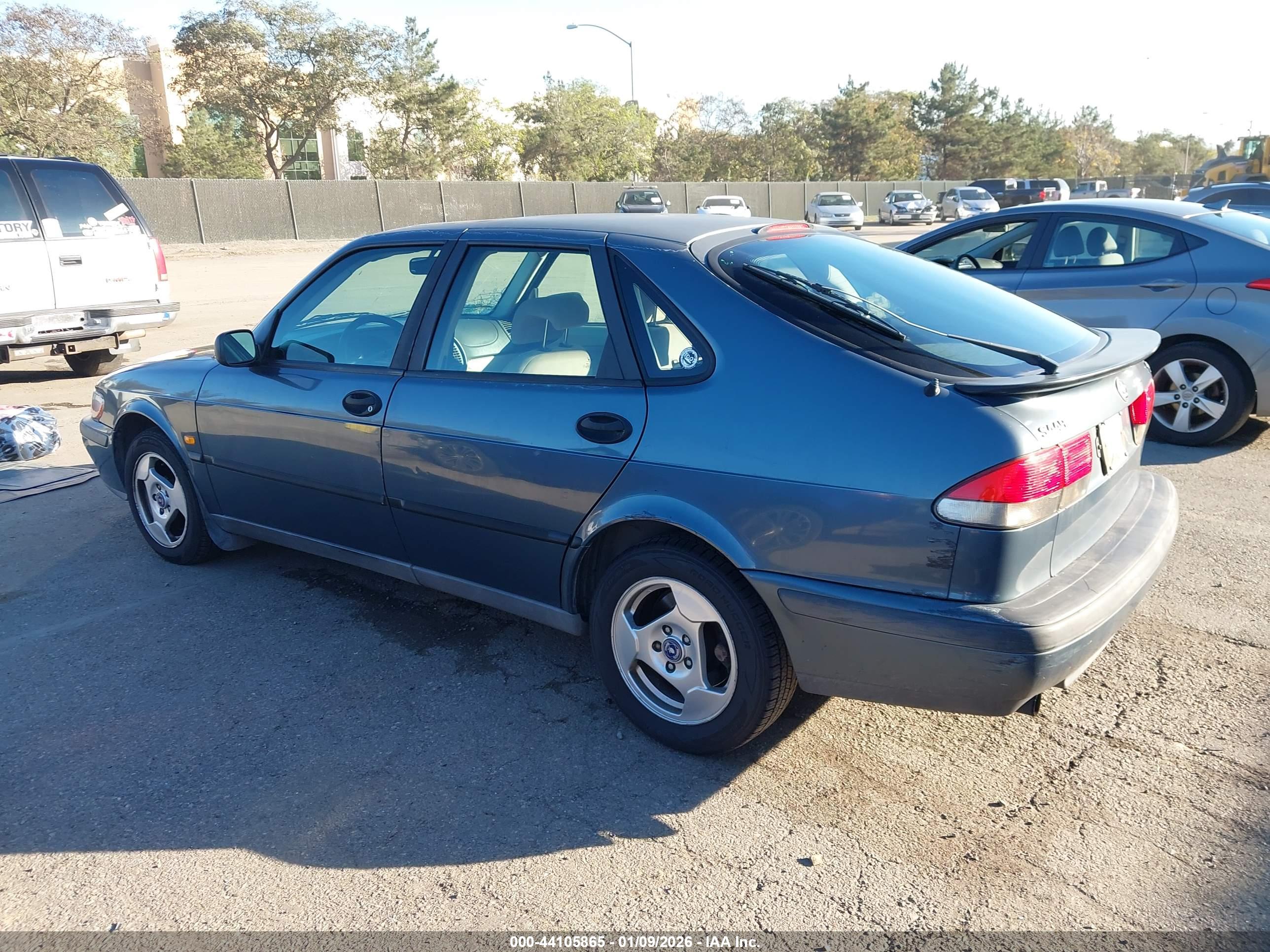SAAB 9-3 image 3