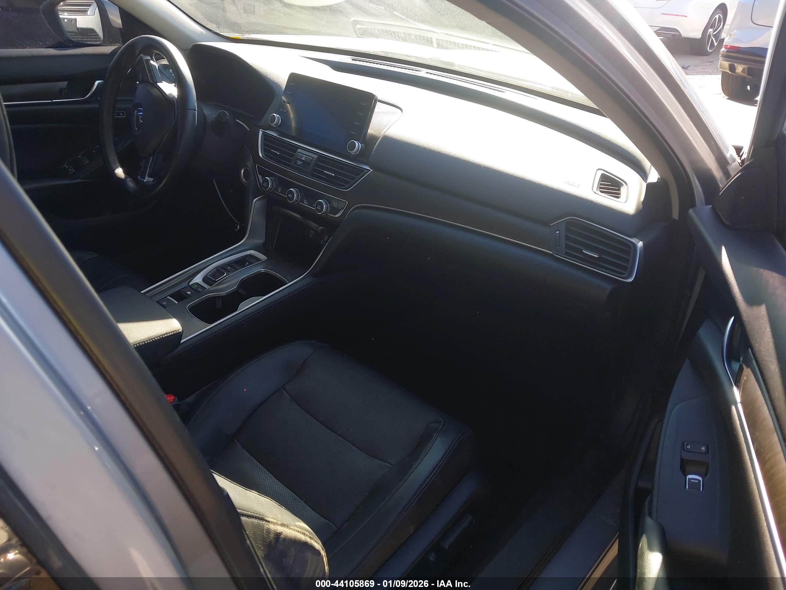 HONDA ACCORD image 5