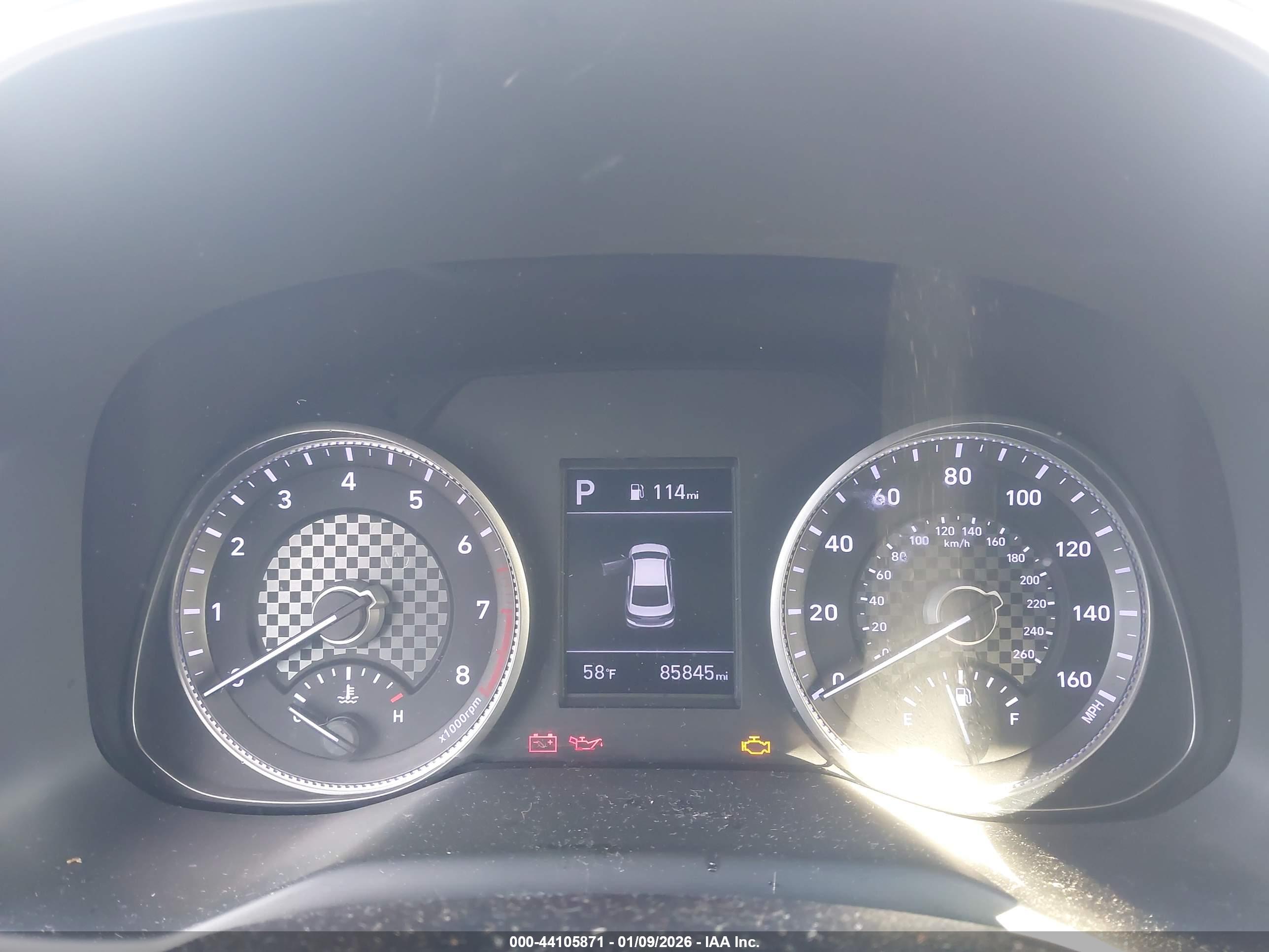 HYUNDAI ELANTRA image 7