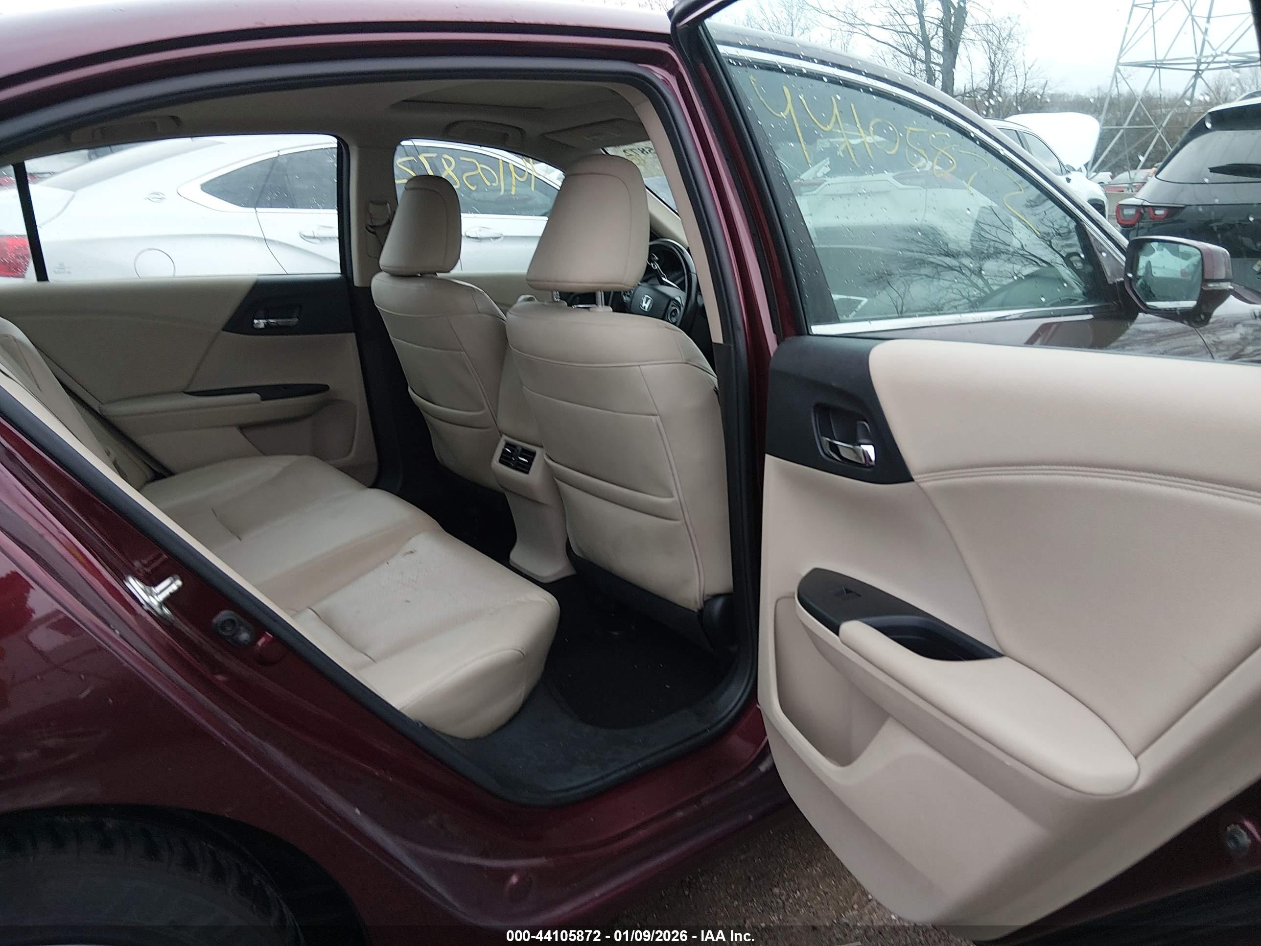 HONDA ACCORD image 8
