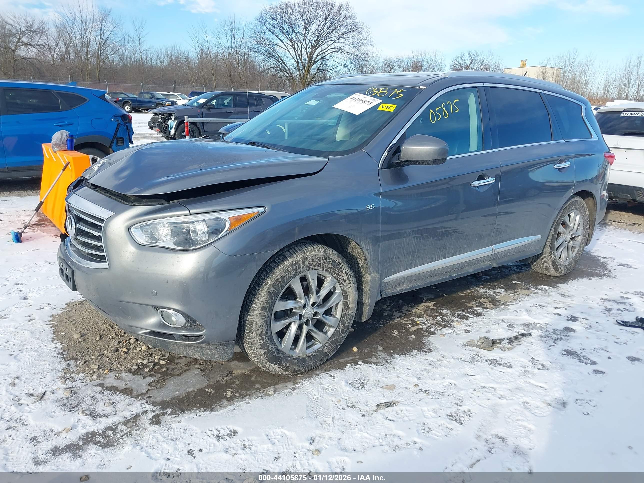 INFINITI QX60 image 2