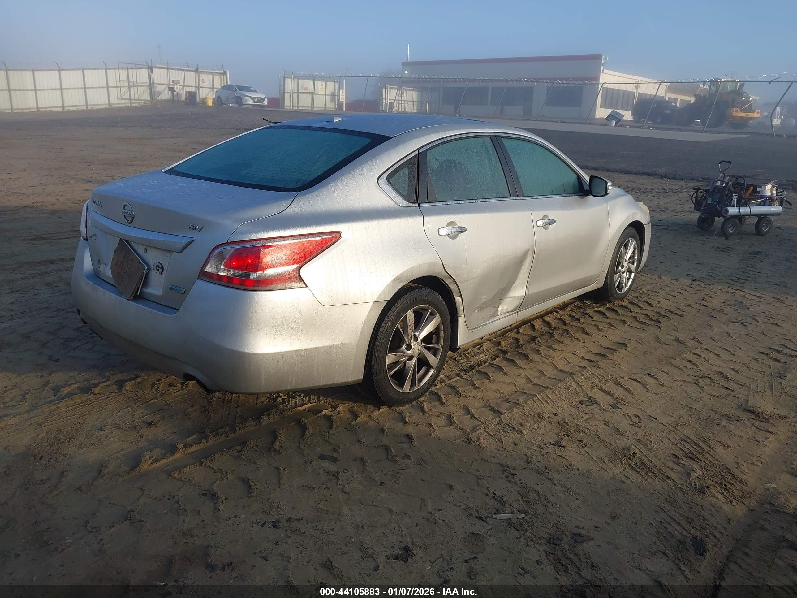 NISSAN ALTIMA image 4