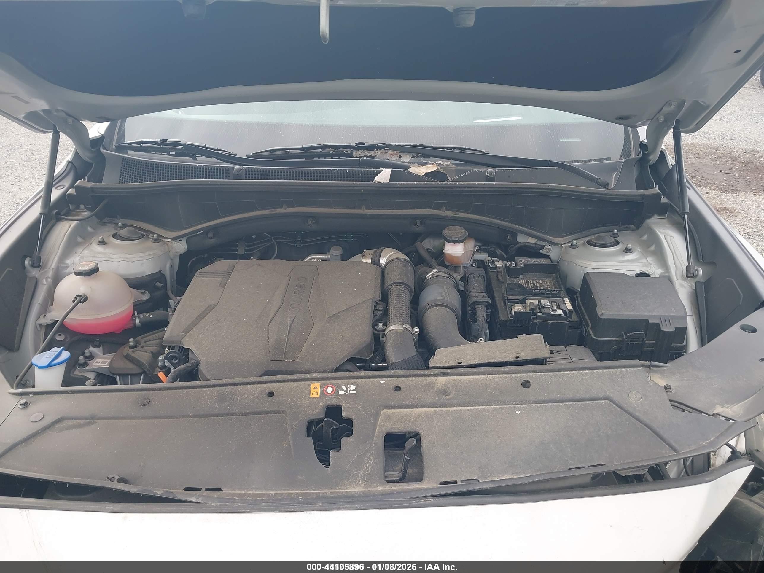 HYUNDAI SANTA image 10