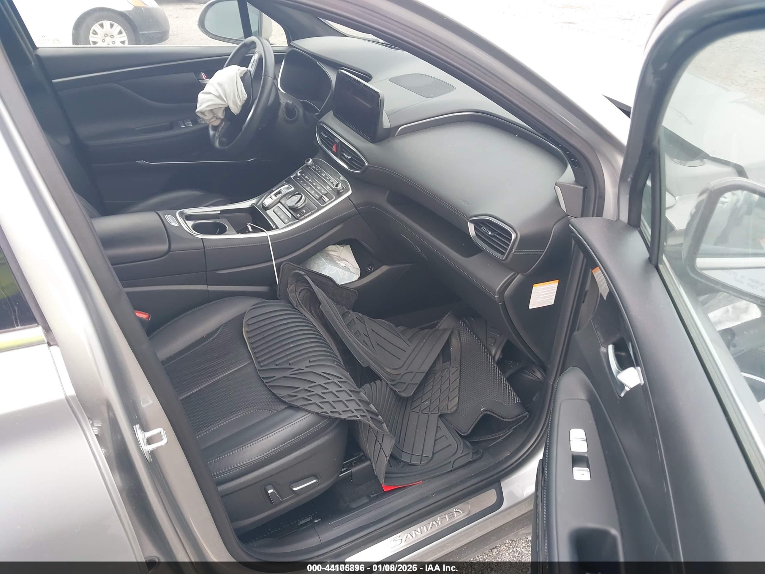 HYUNDAI SANTA image 5