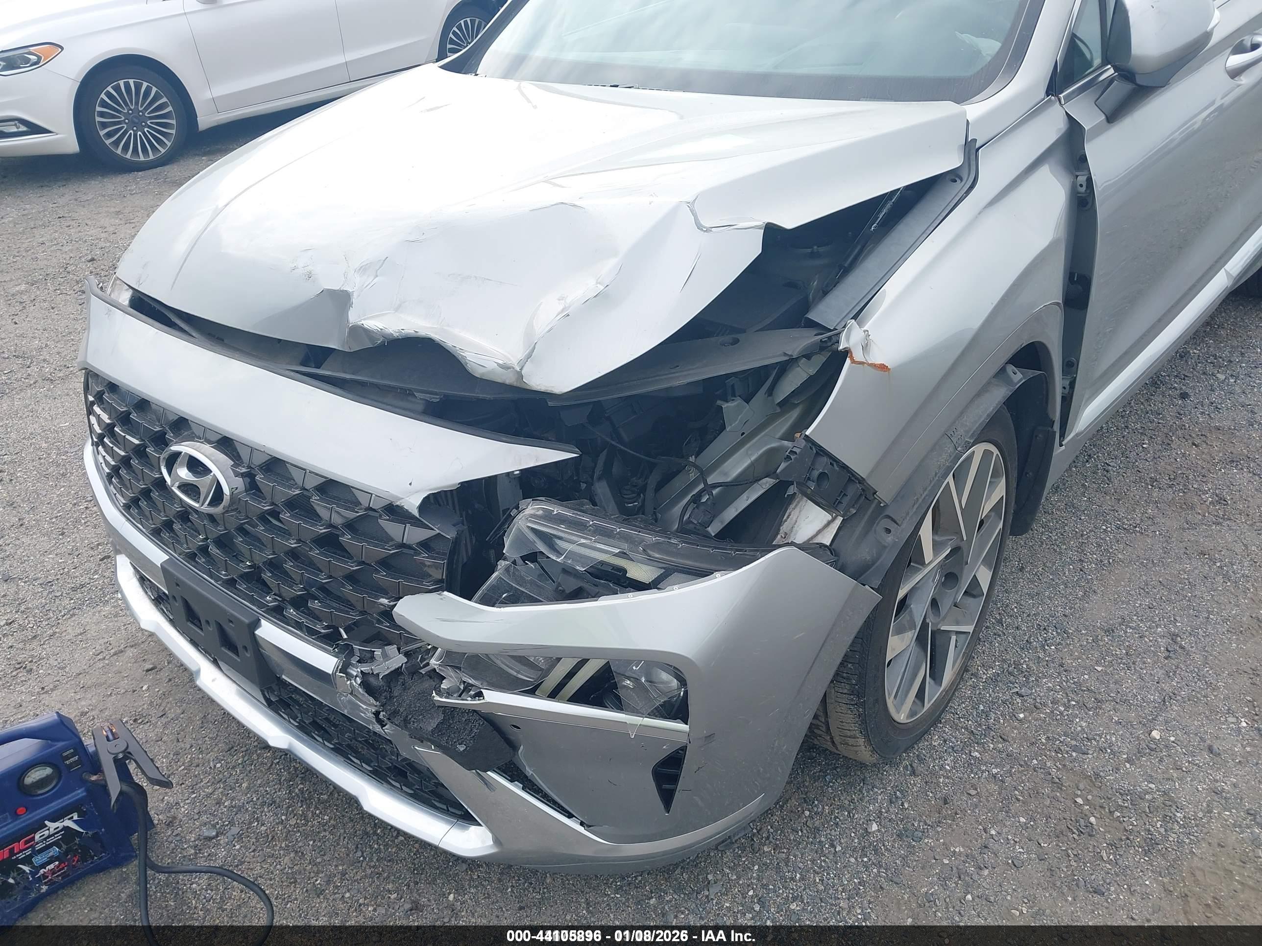 HYUNDAI SANTA image 6