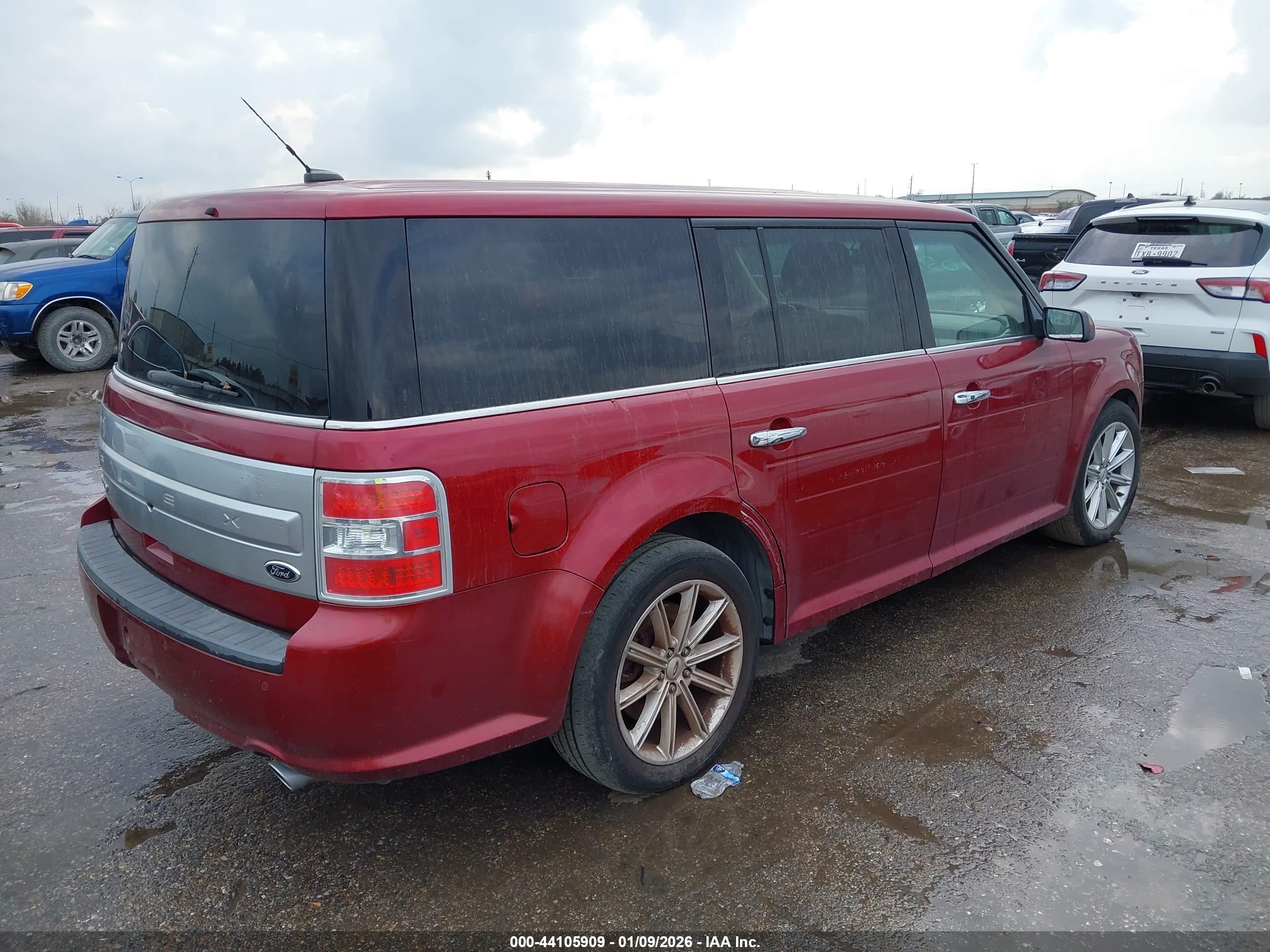 FORD FLEX image 4