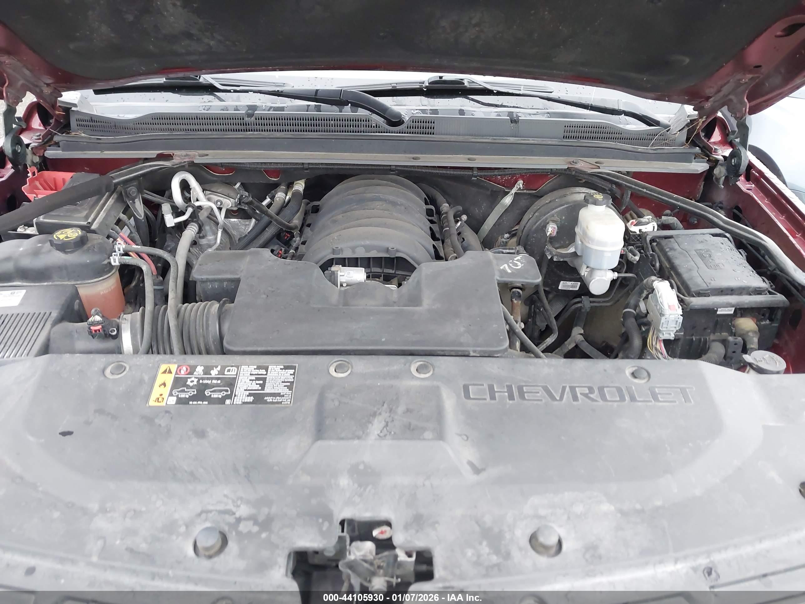 CHEVROLET SUBURBAN image 10
