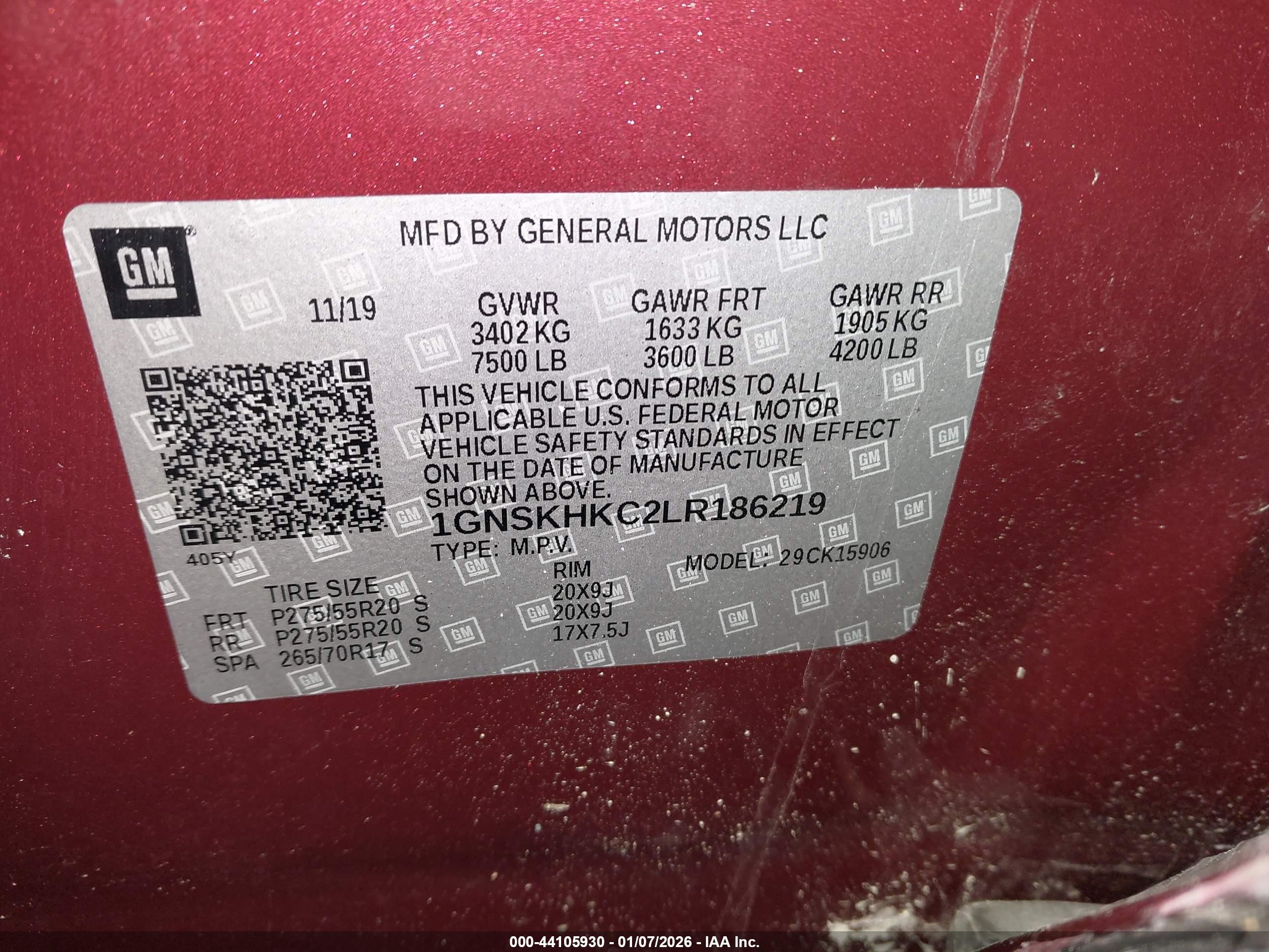 CHEVROLET SUBURBAN image 9