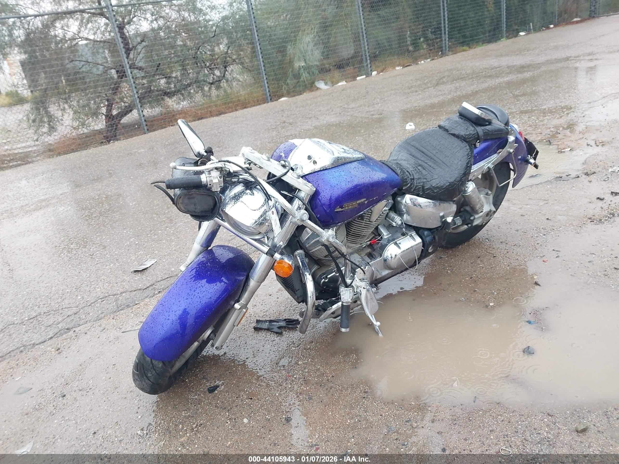 HONDA VTX1300 image 2