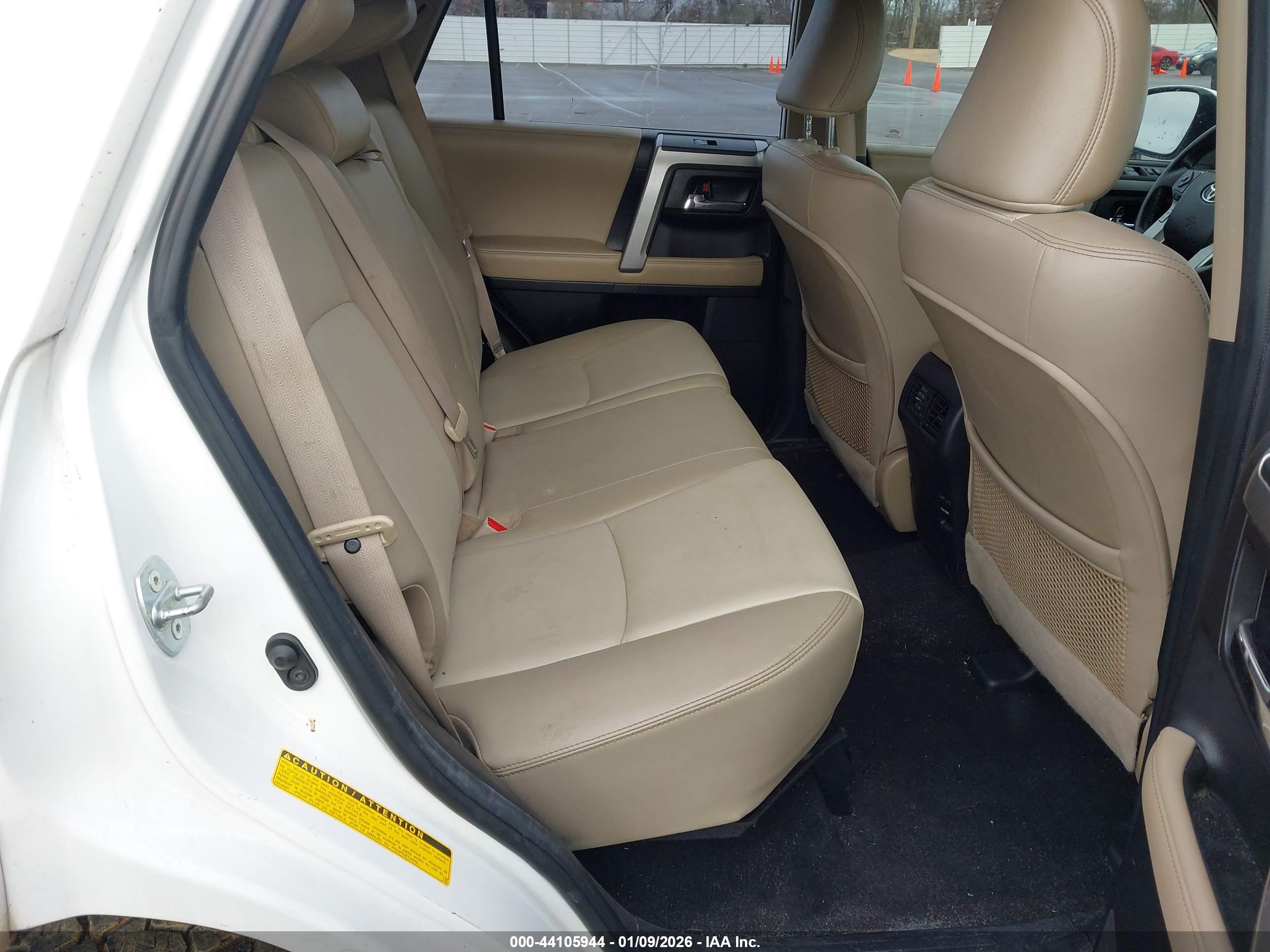 TOYOTA 4RUNNER image 8