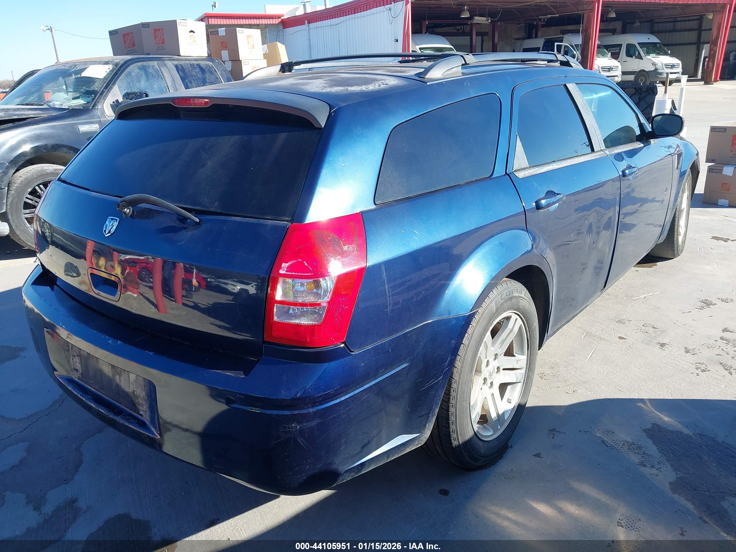 DODGE MAGNUM image 4
