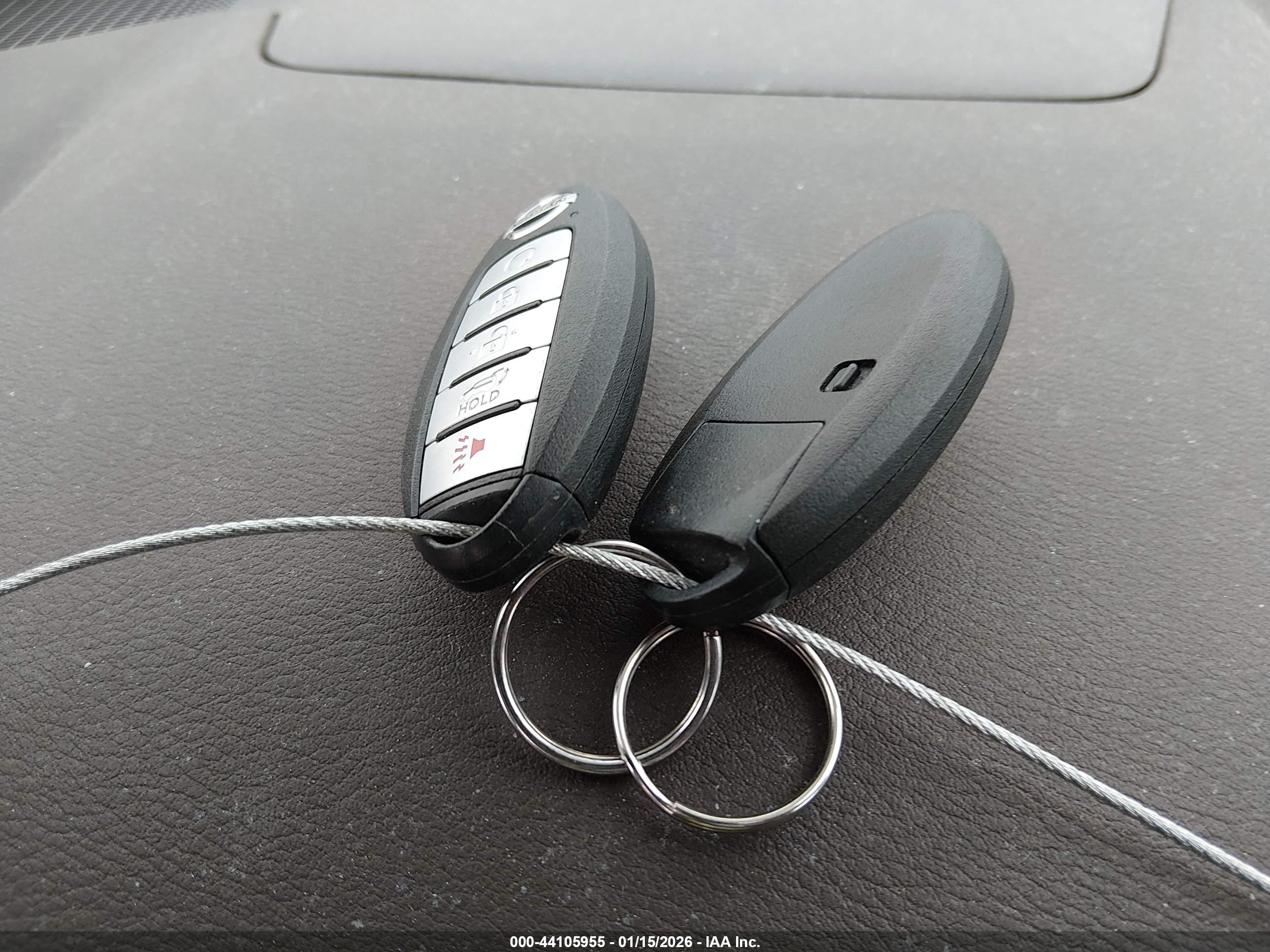 NISSAN ROGUE image 11
