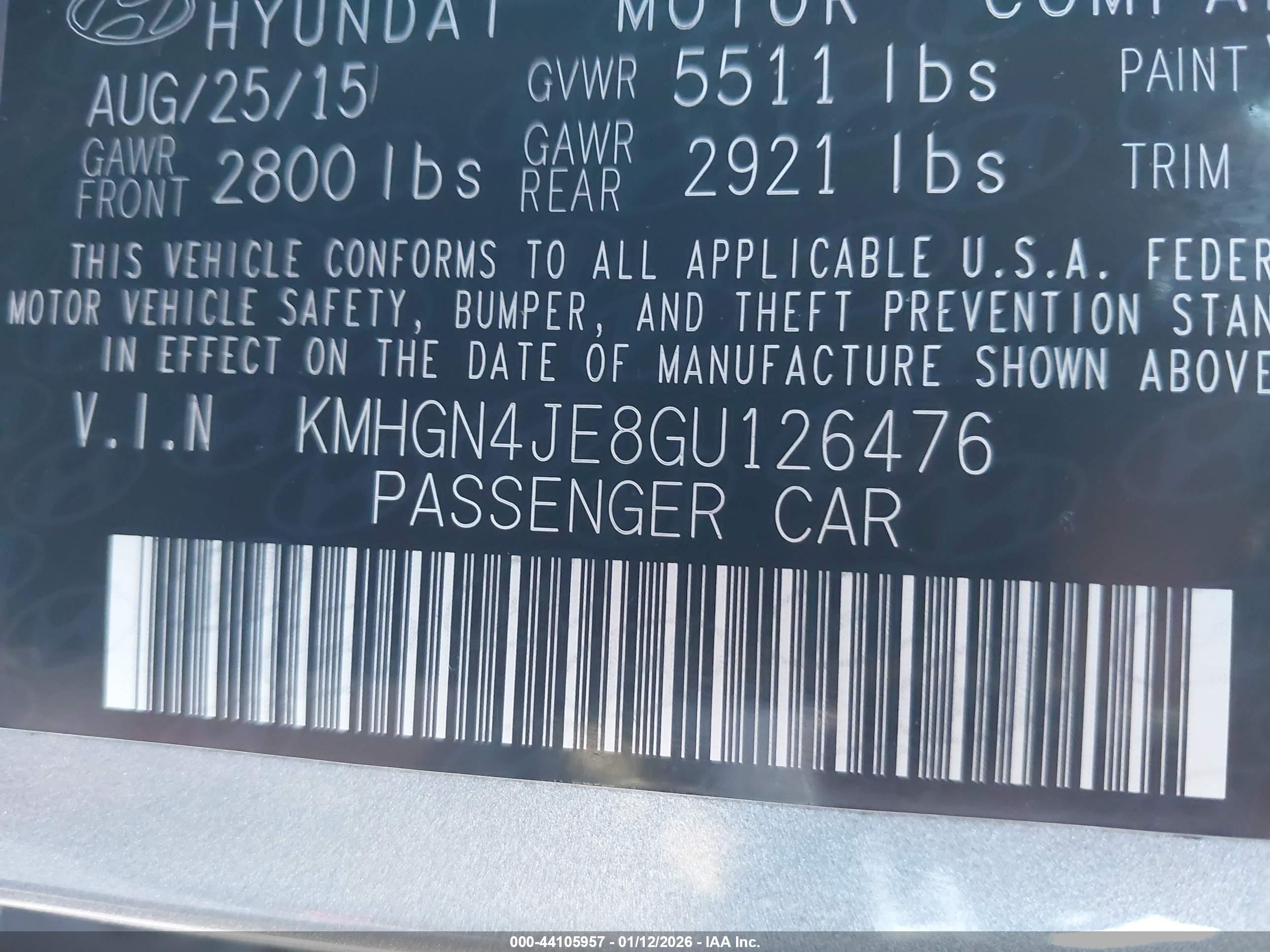 HYUNDAI GENESIS image 9