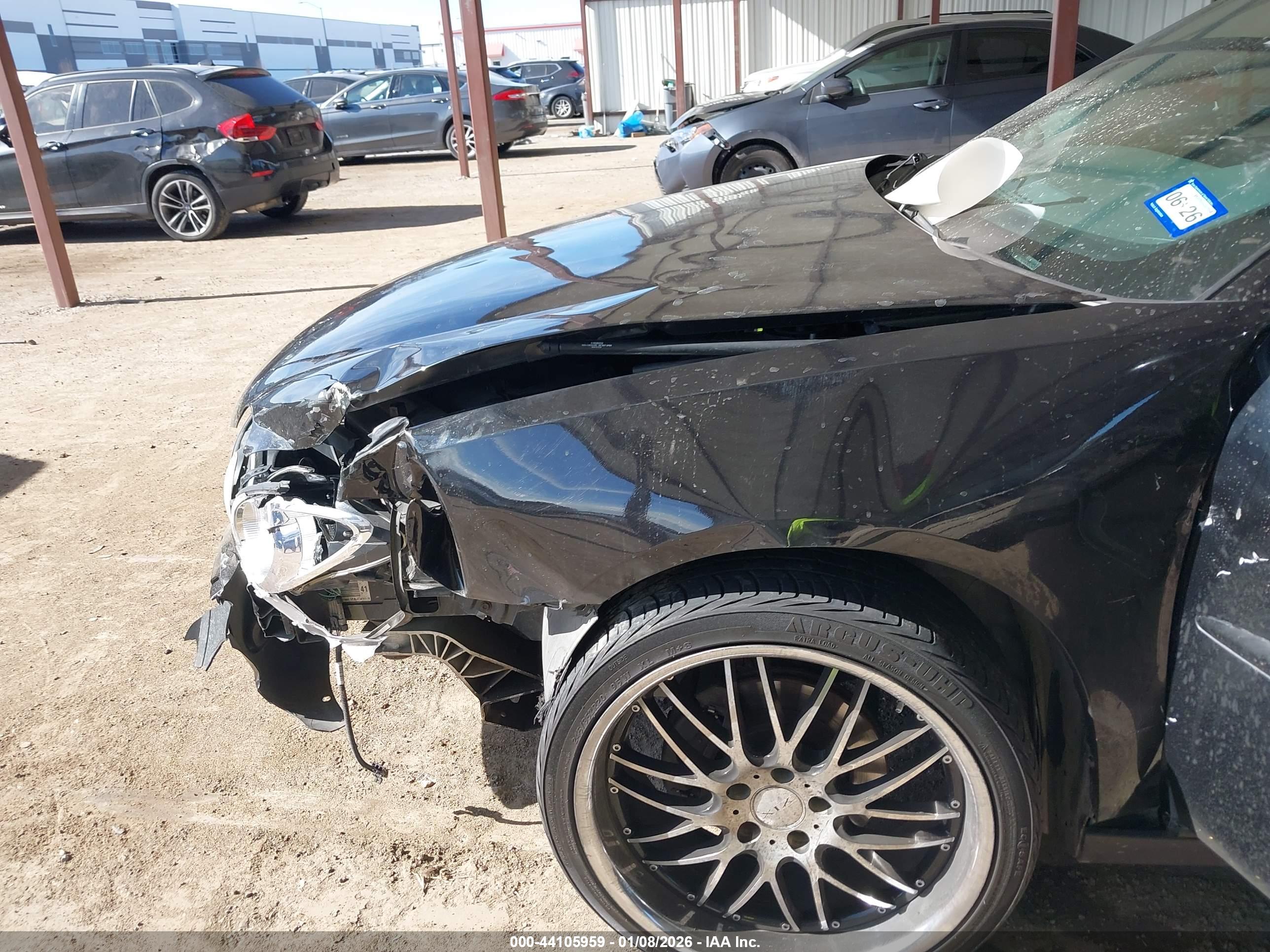 BUICK LACROSSE image 6