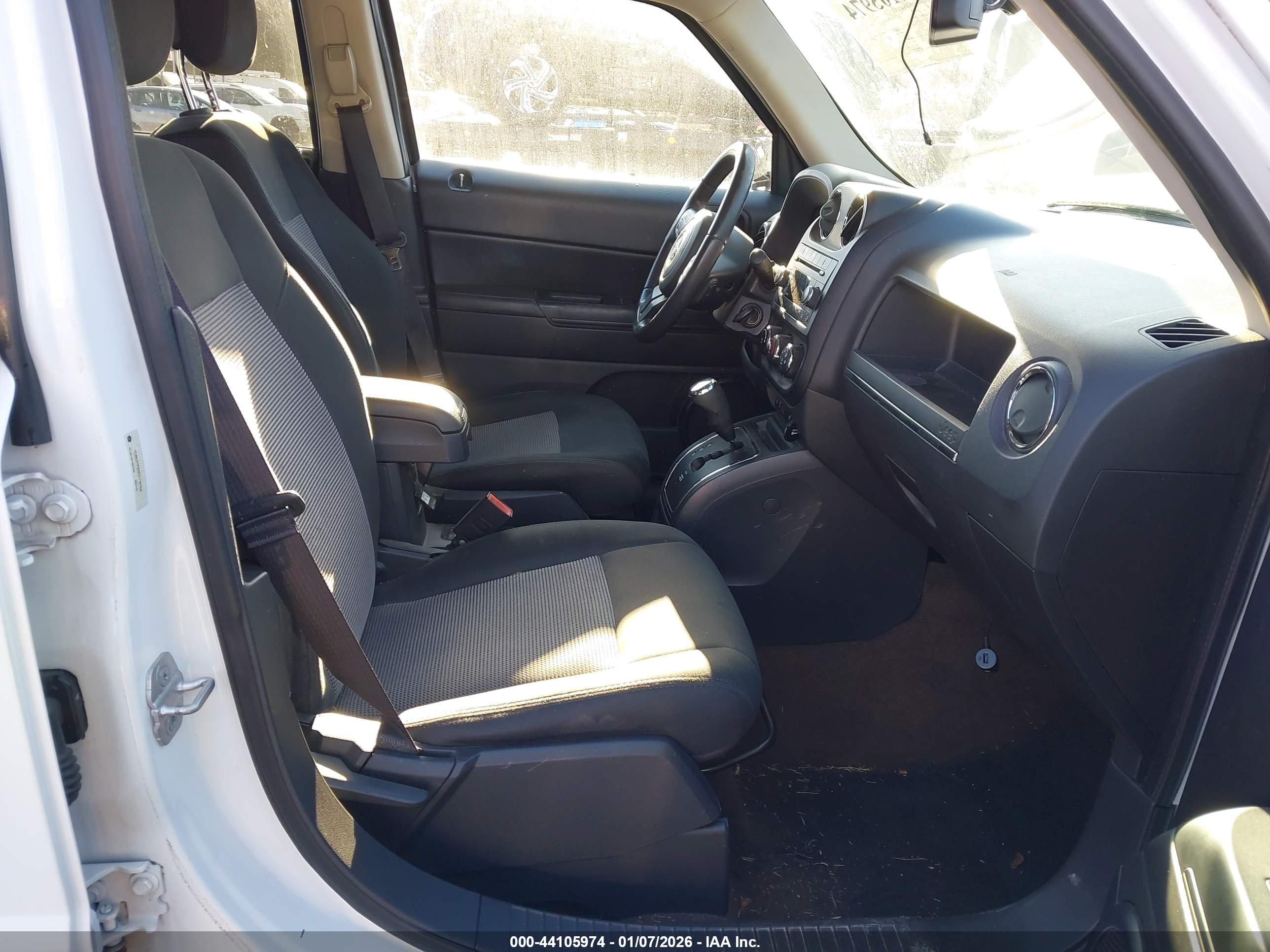 JEEP PATRIOT image 5