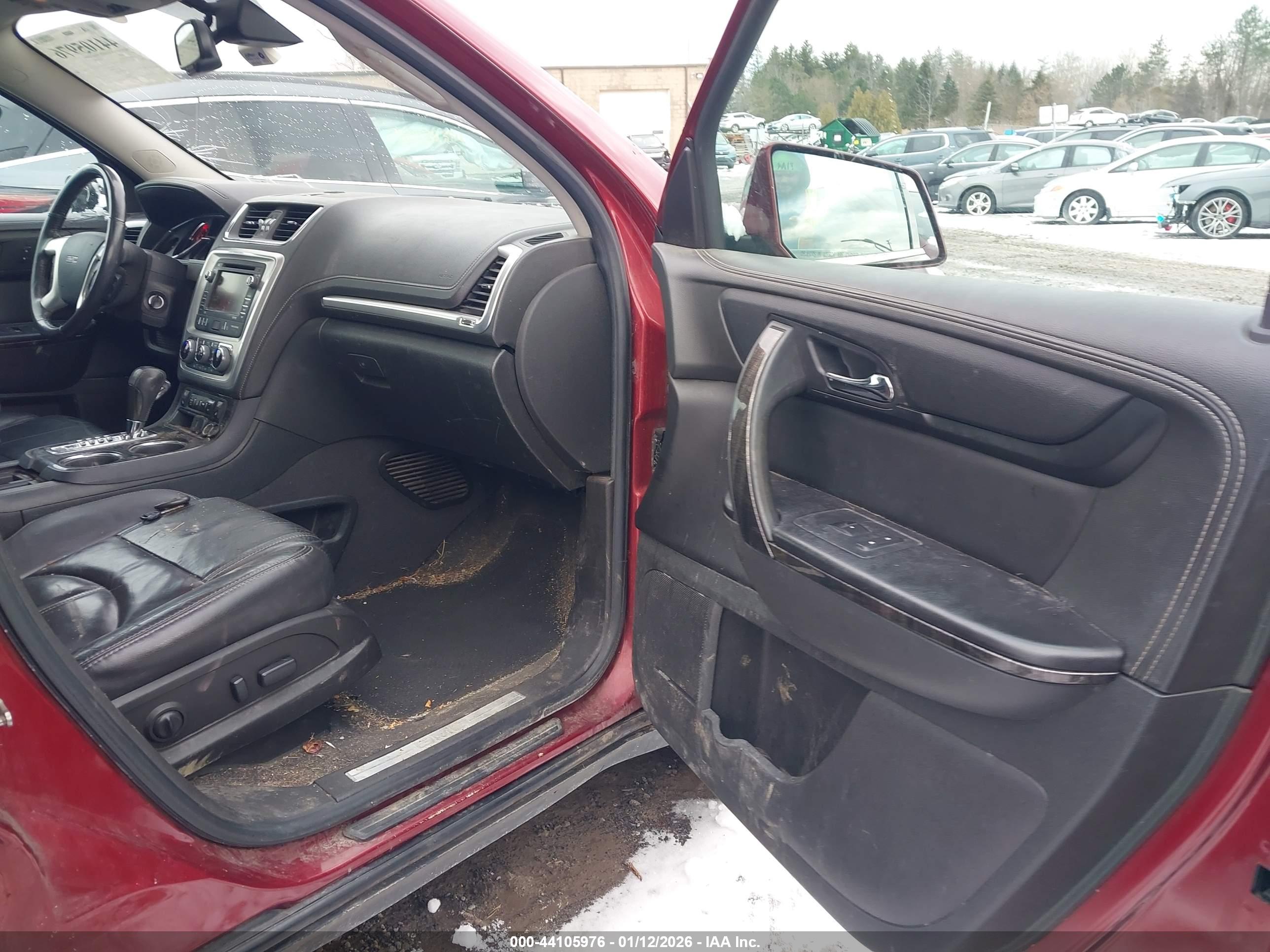 GMC ACADIA image 5