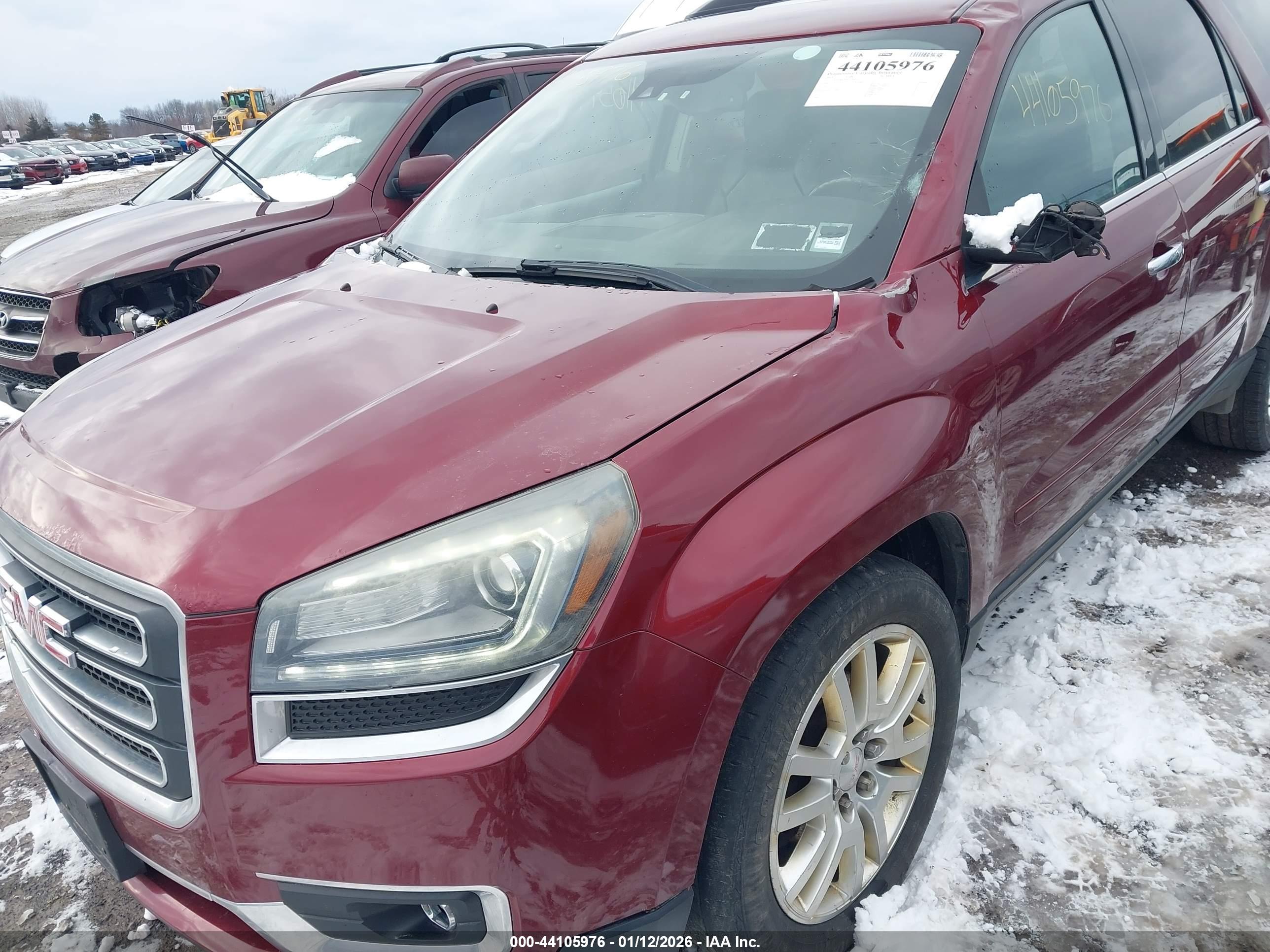 GMC ACADIA image 6