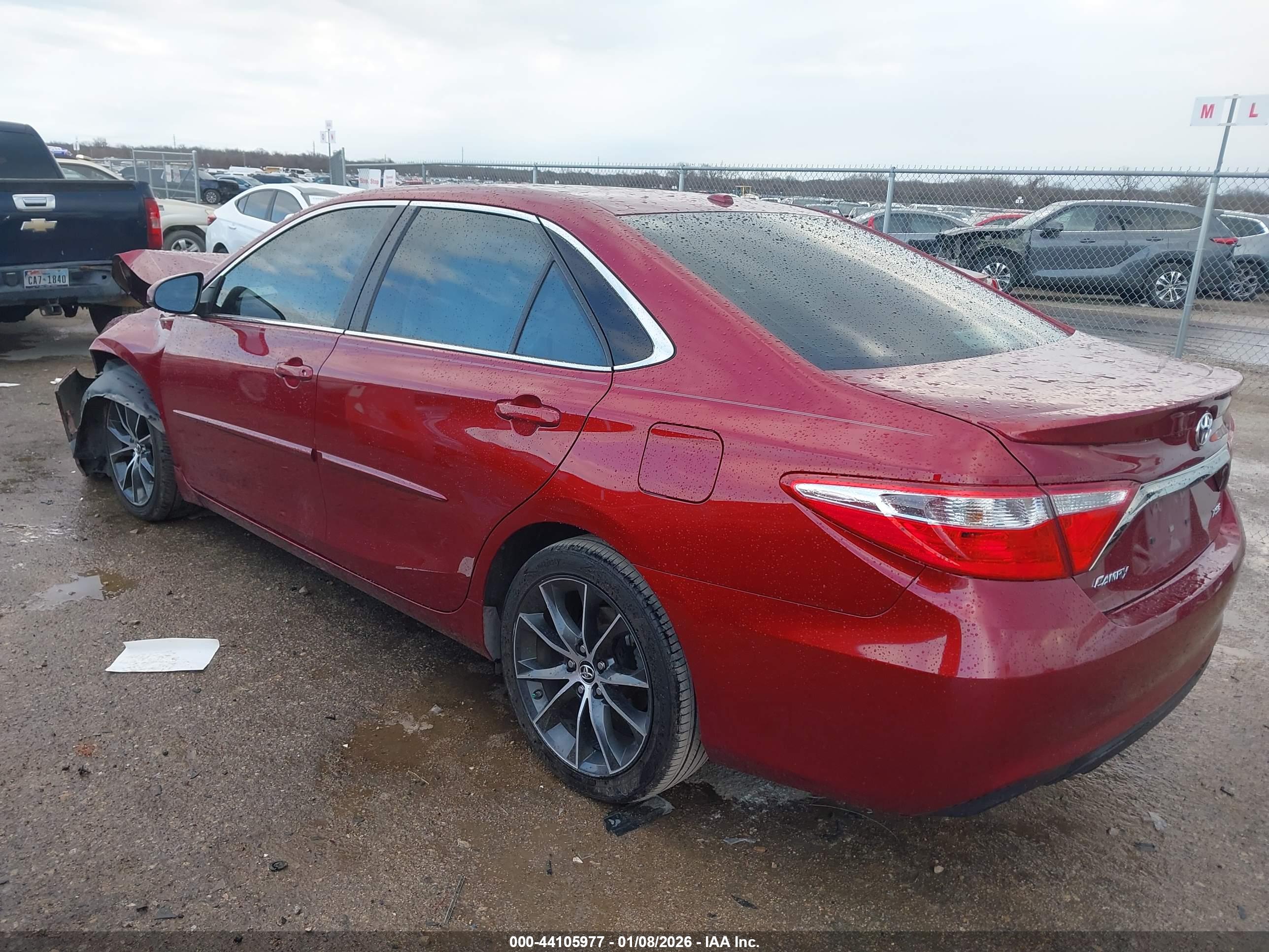 TOYOTA CAMRY image 3