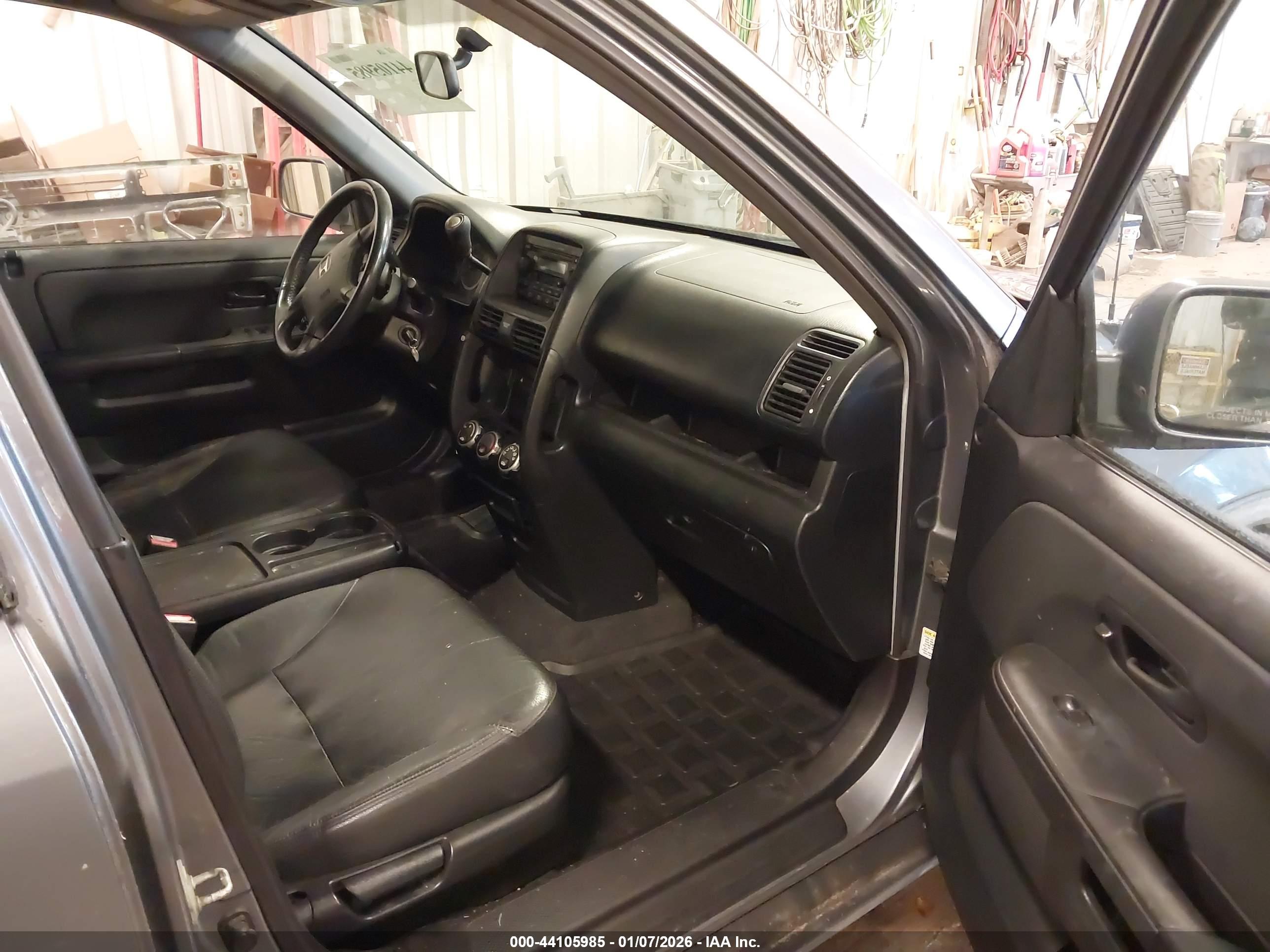 HONDA CR-V image 5