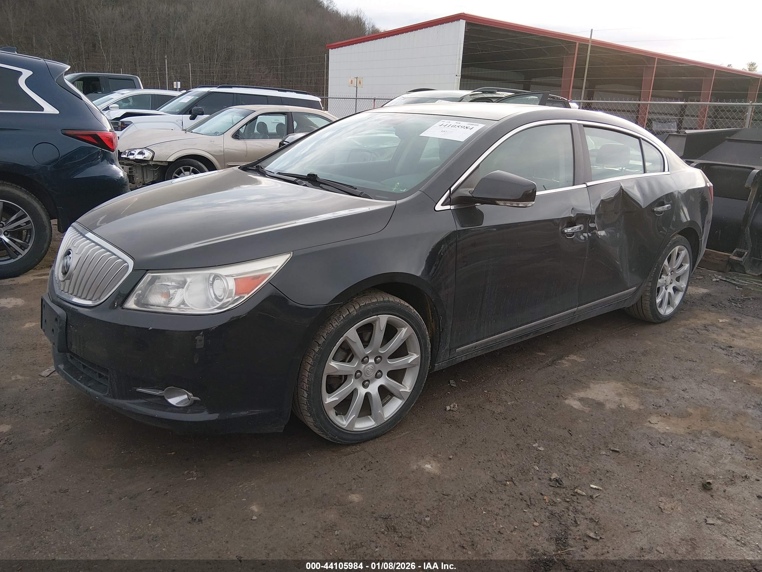 BUICK LACROSSE image 2