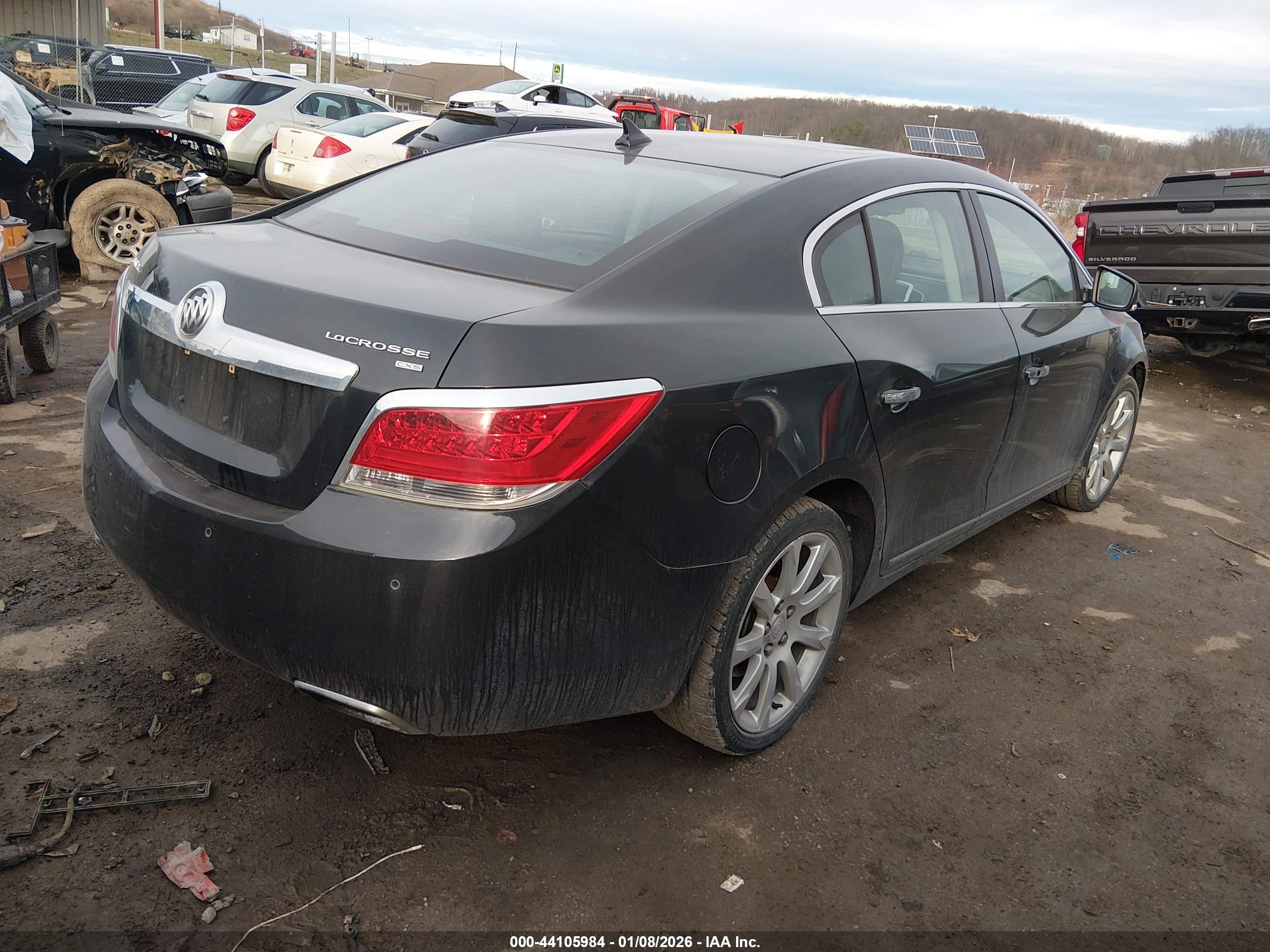BUICK LACROSSE image 4