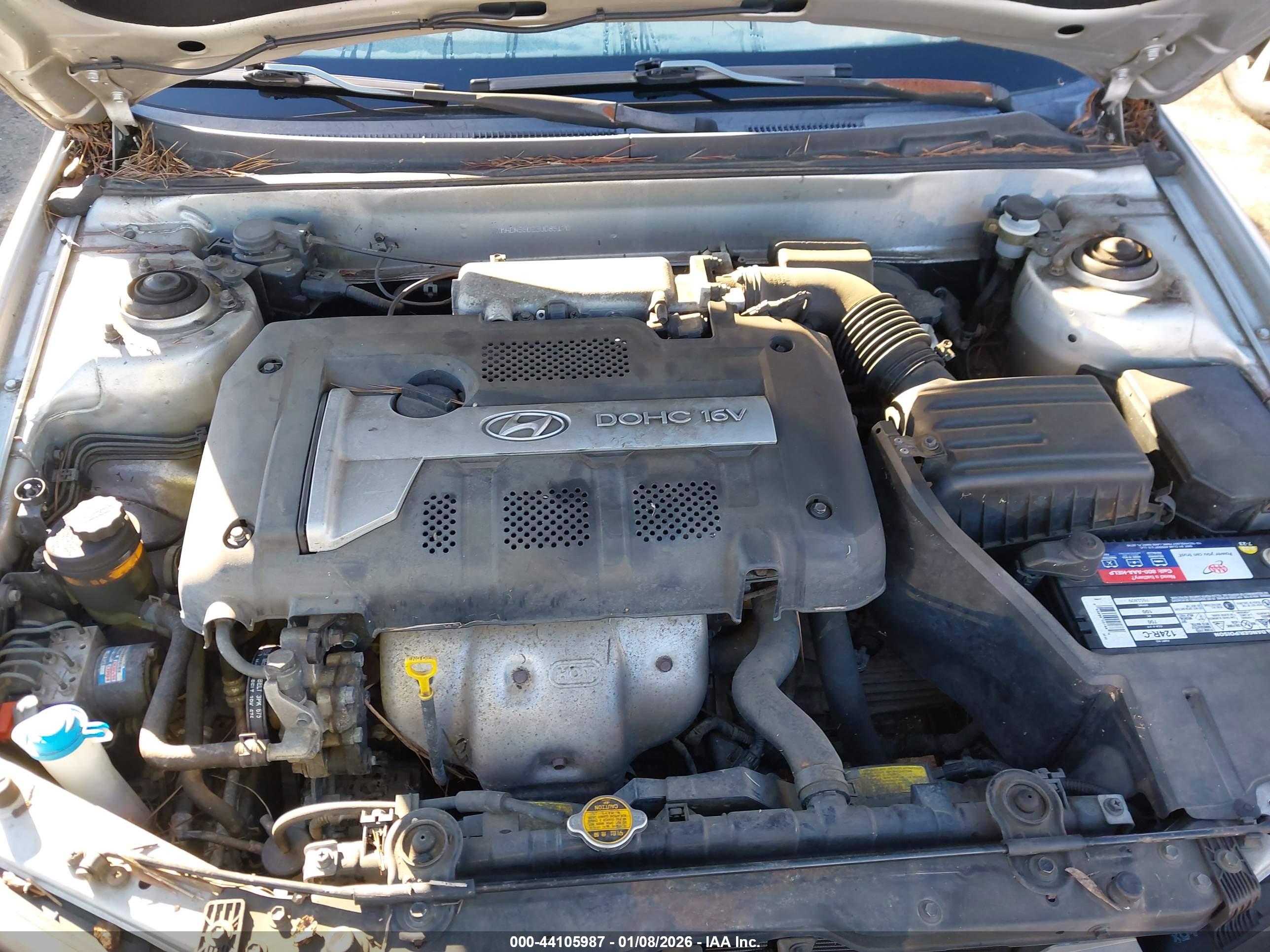 HYUNDAI ELANTRA image 10