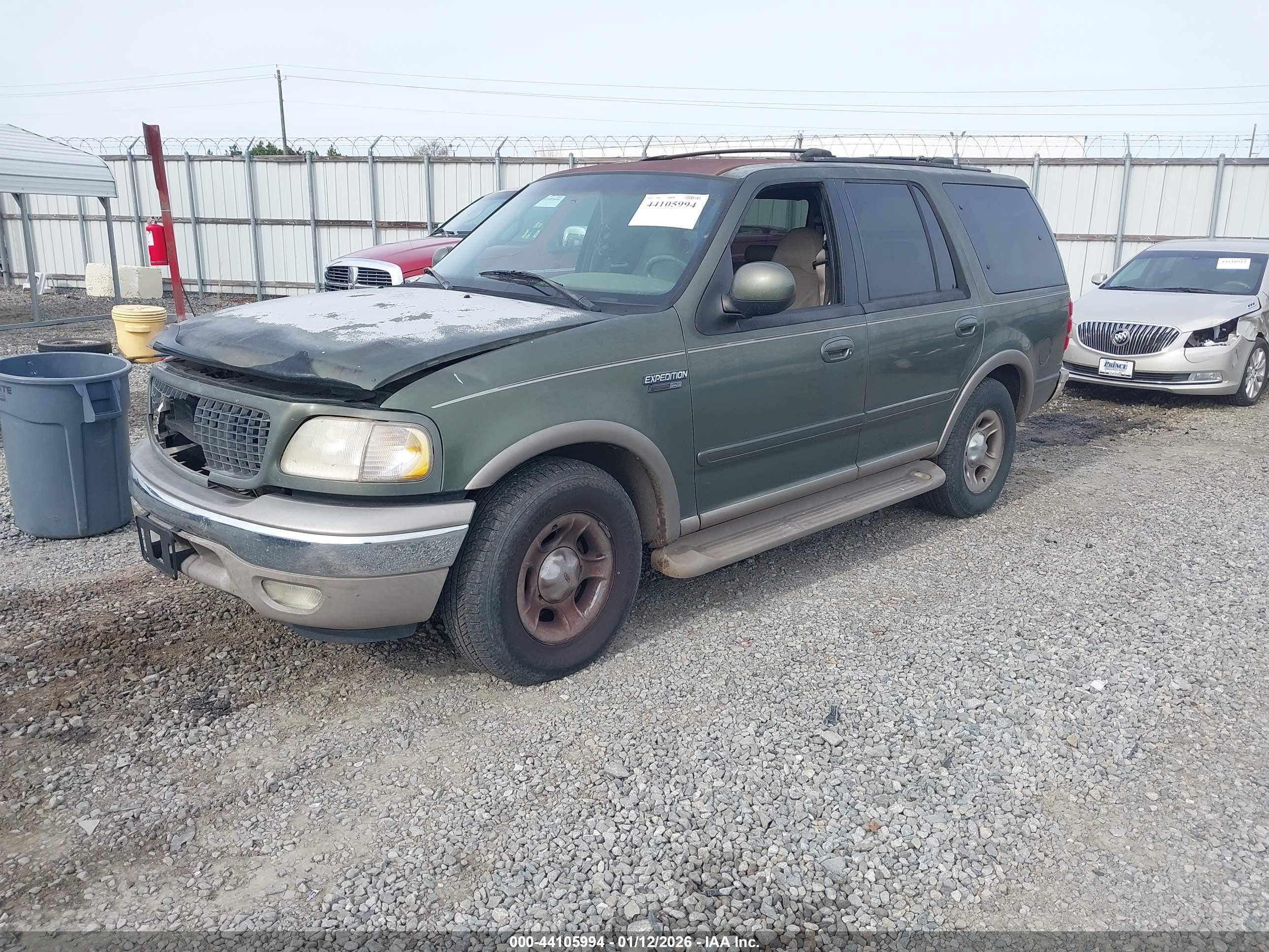 FORD EXPEDITION image 2