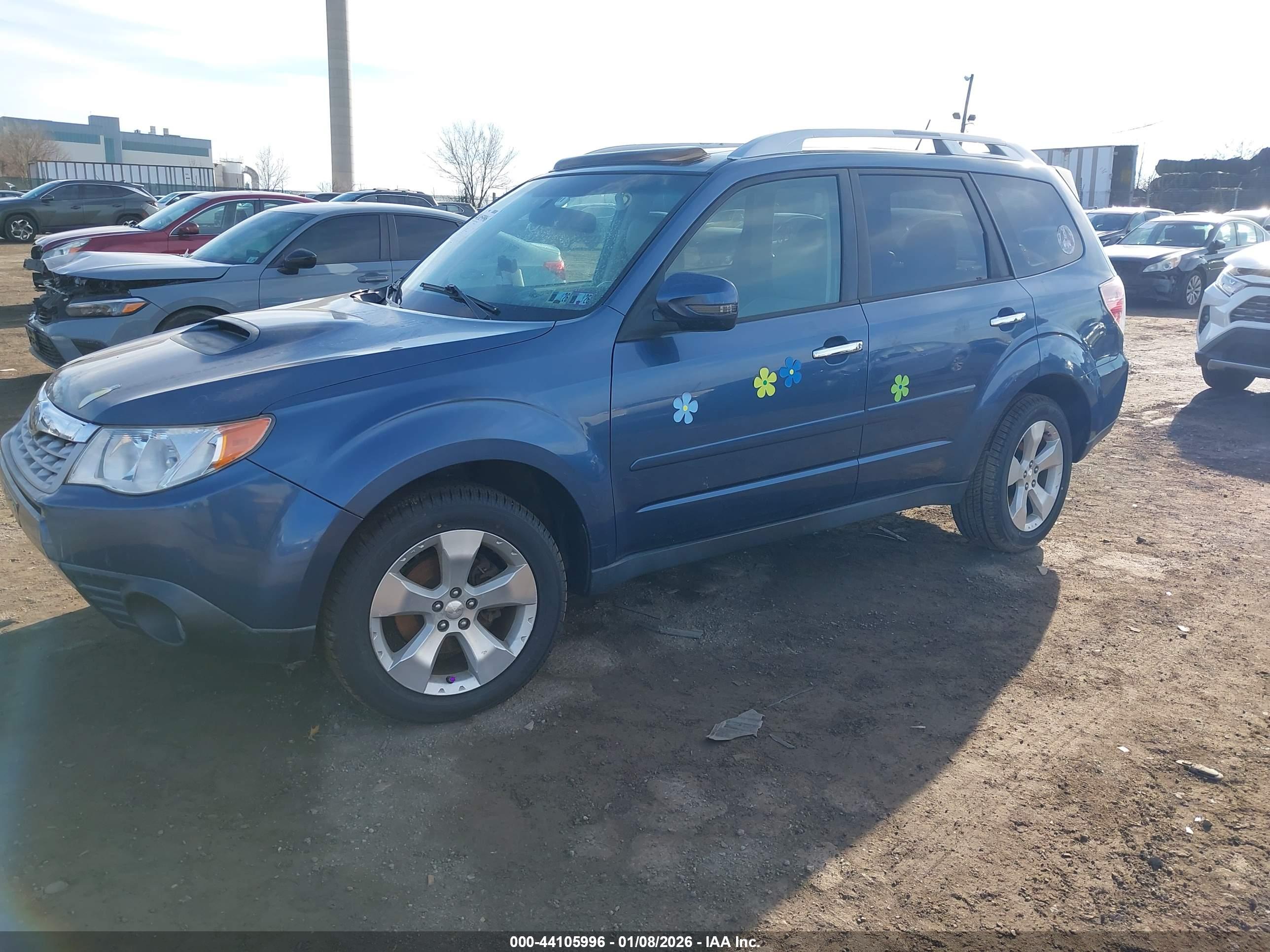 SUBARU FORESTER image 2