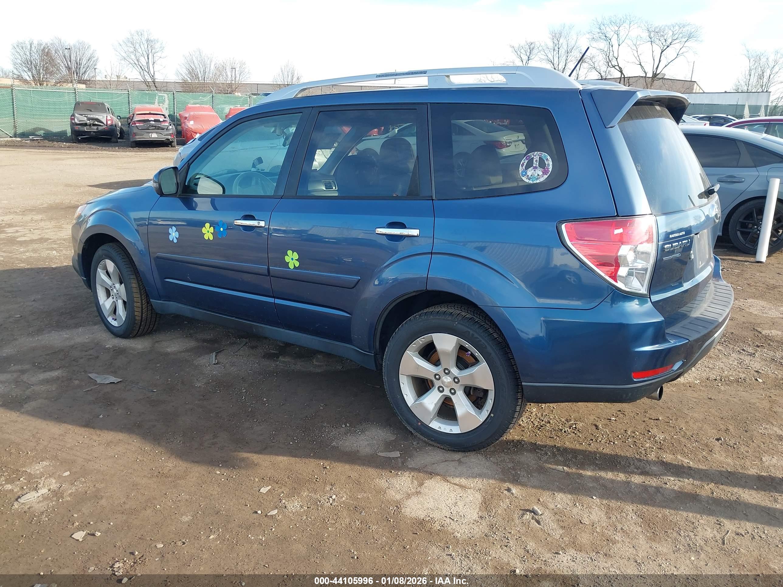 SUBARU FORESTER image 3