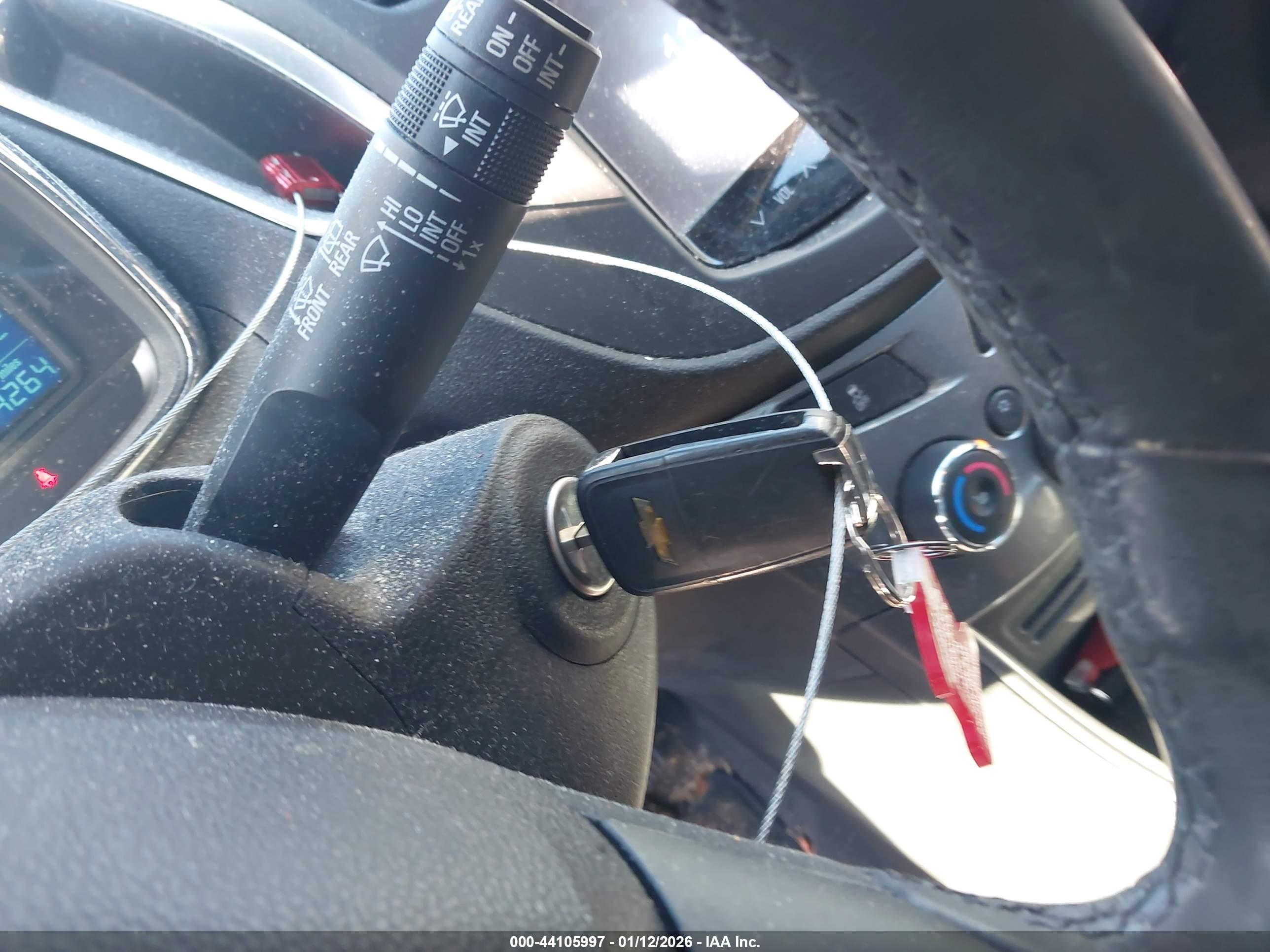 CHEVROLET TRAX image 11