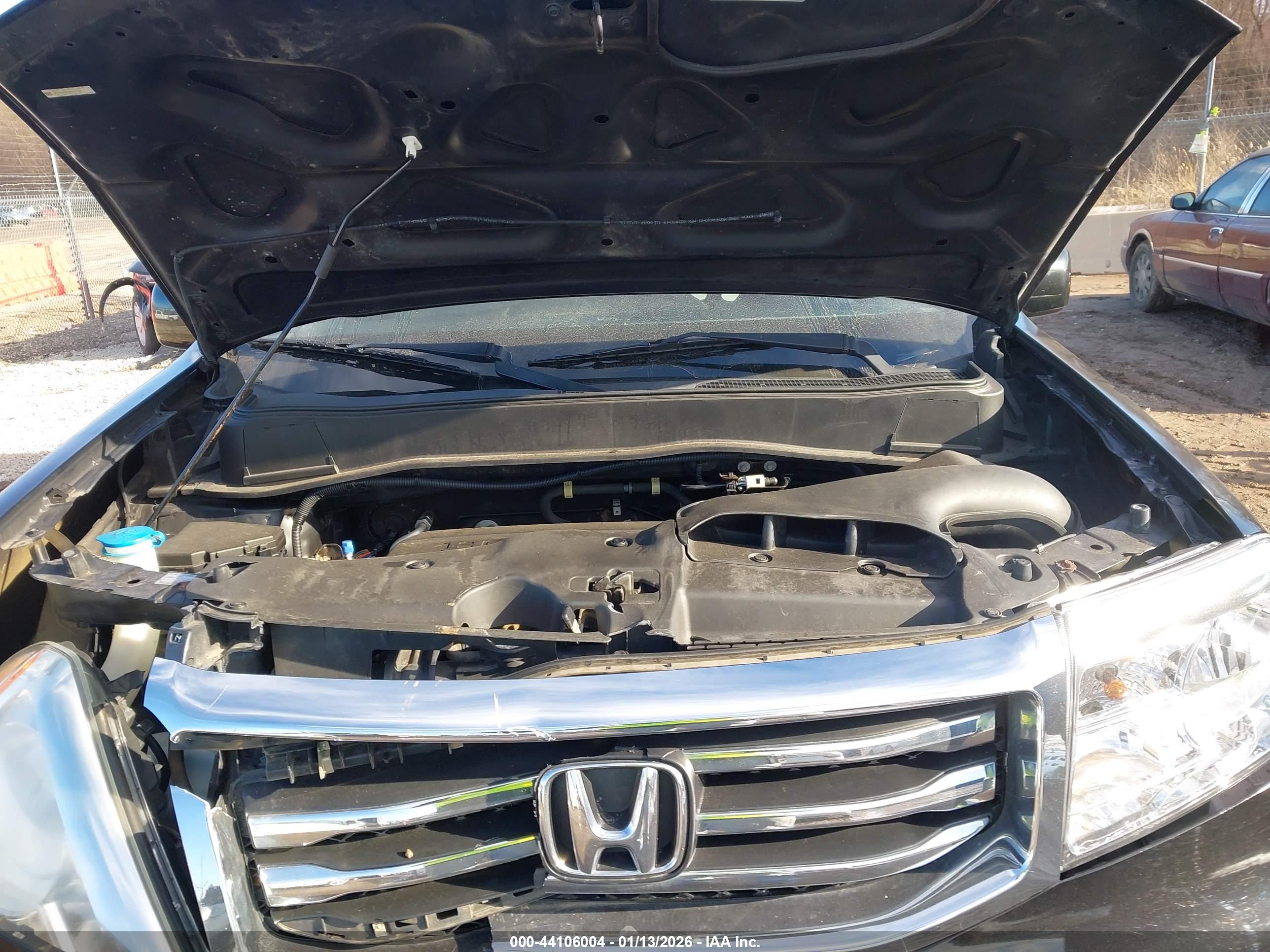HONDA PILOT image 10