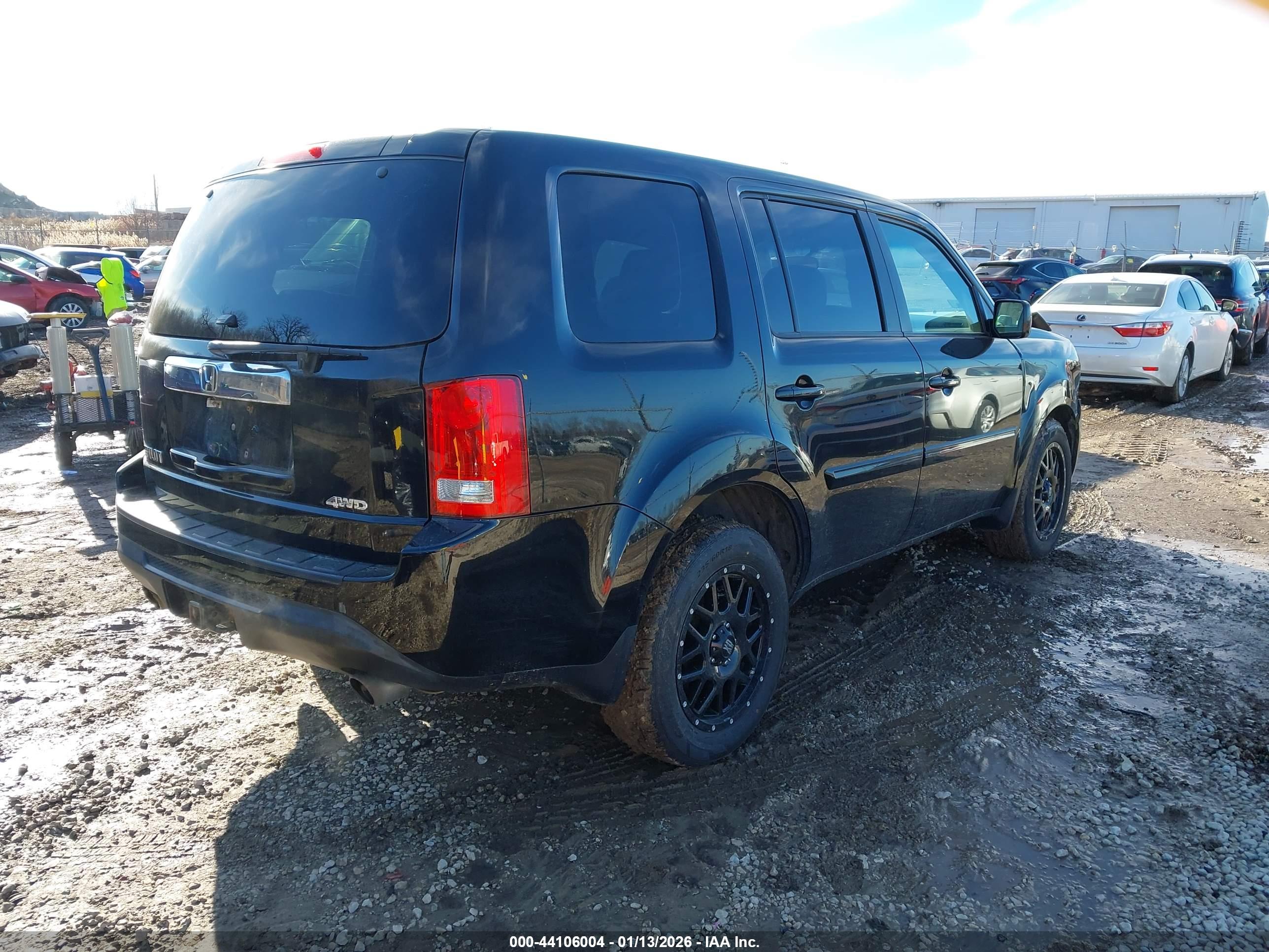 HONDA PILOT image 4