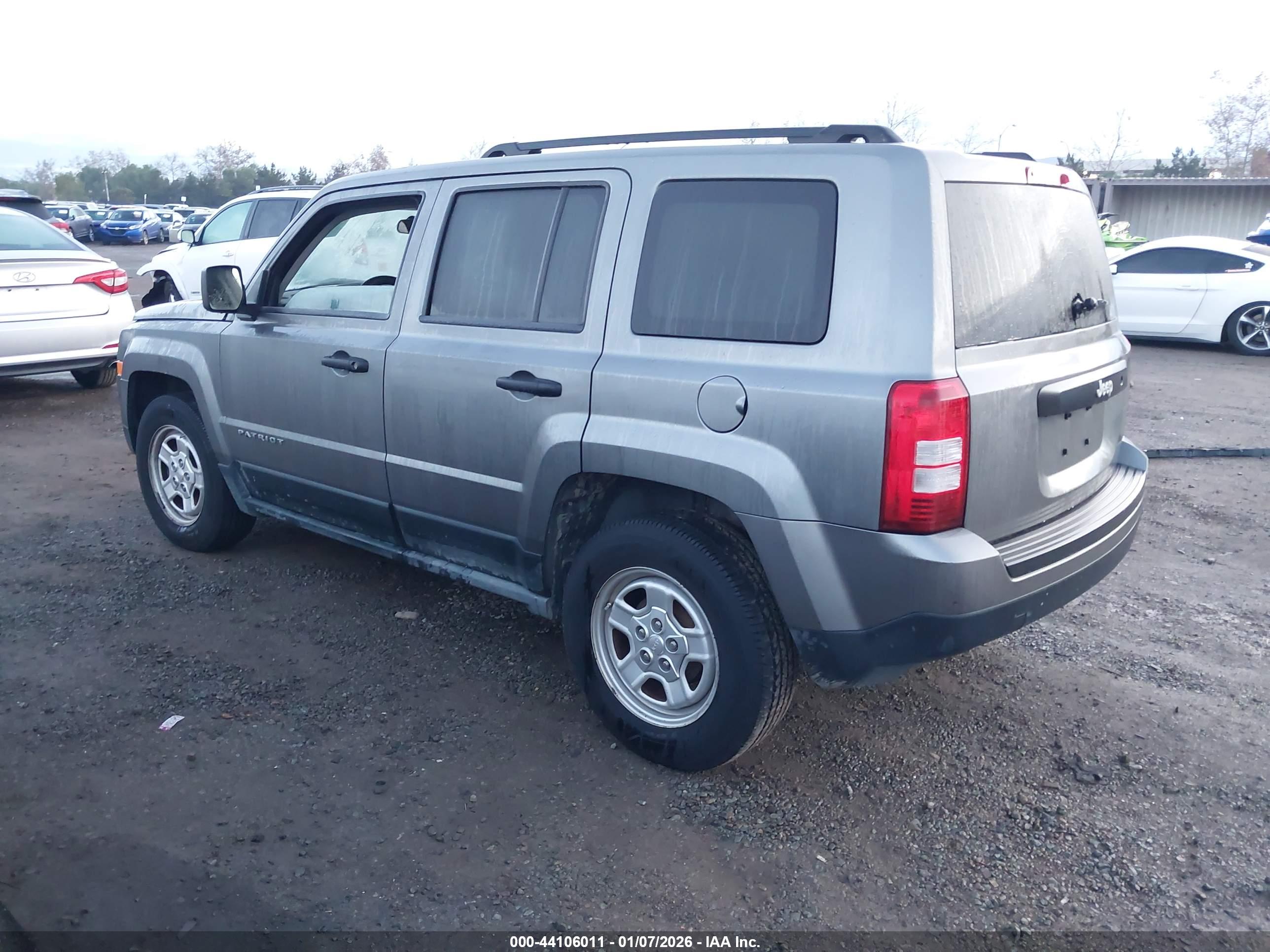 JEEP PATRIOT image 3