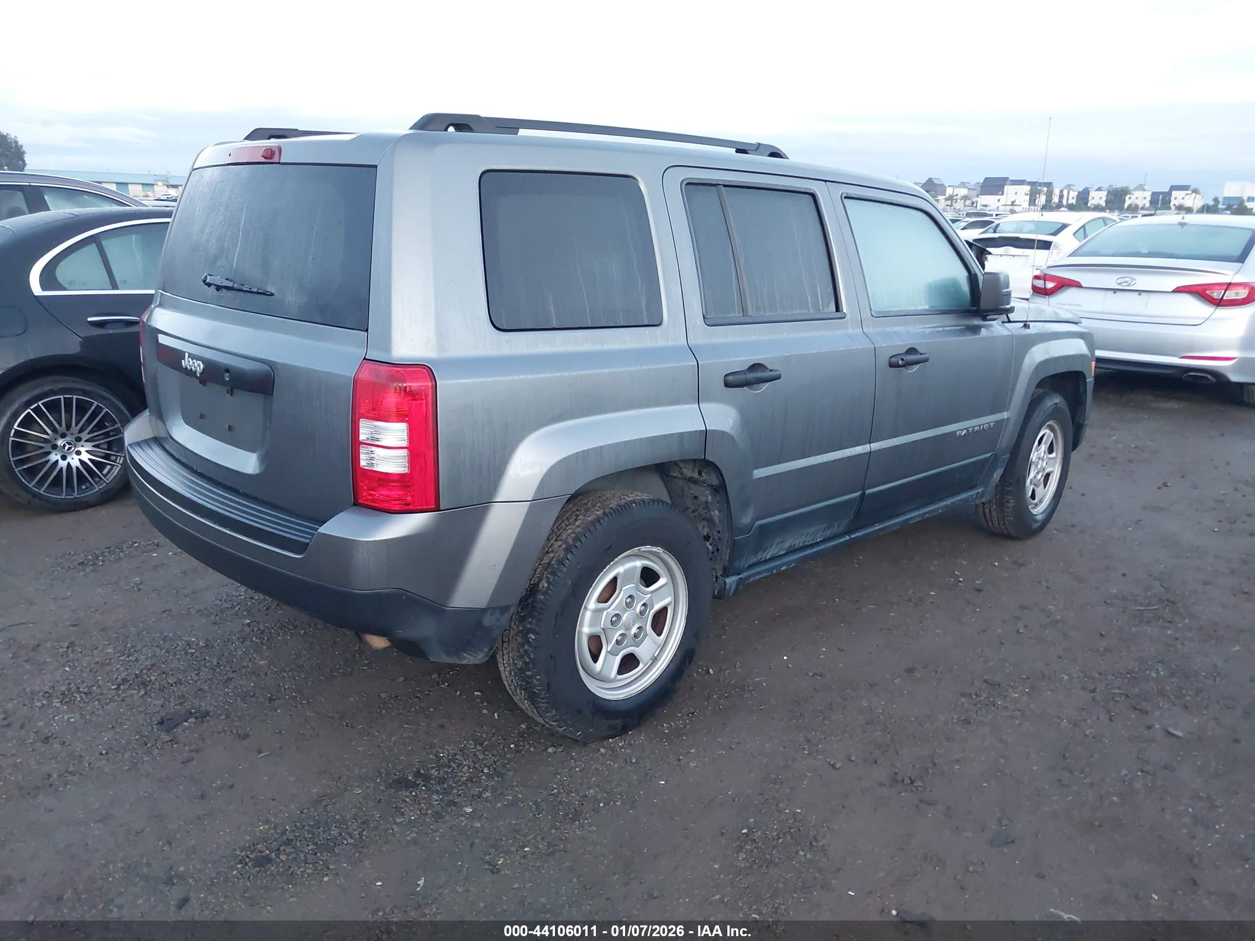 JEEP PATRIOT image 4