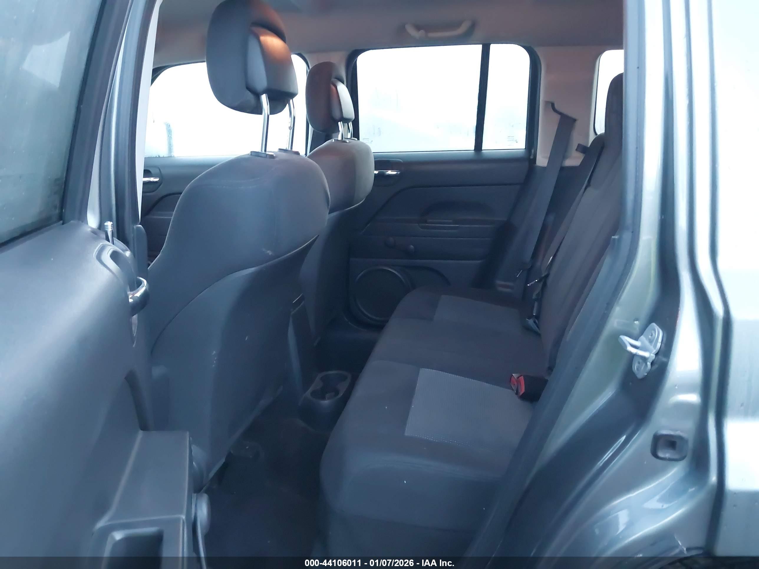 JEEP PATRIOT image 8