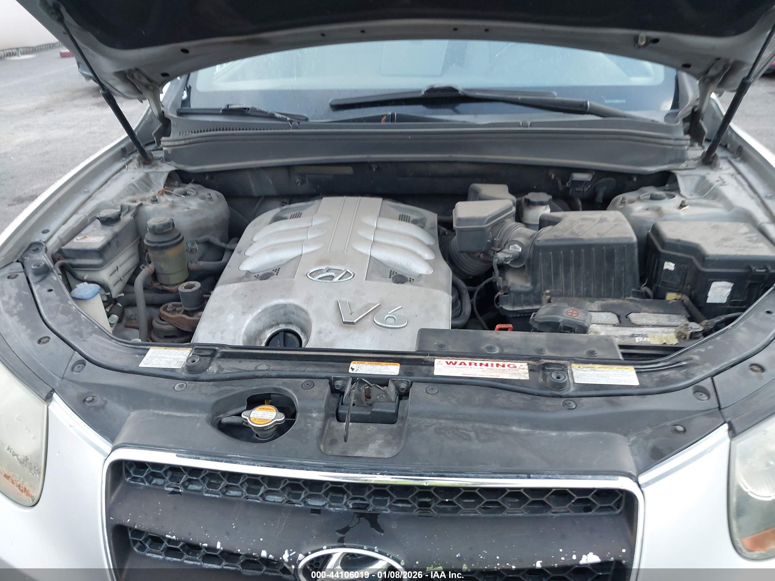 HYUNDAI SANTA image 10