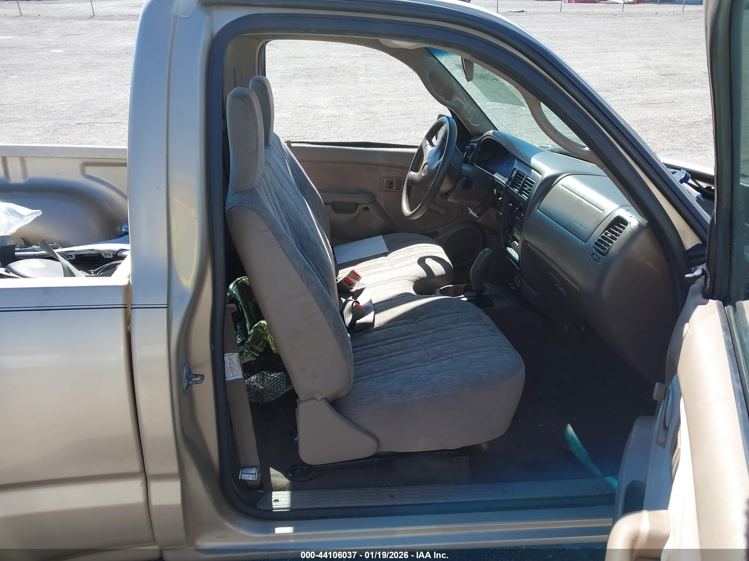 TOYOTA TACOMA image 5