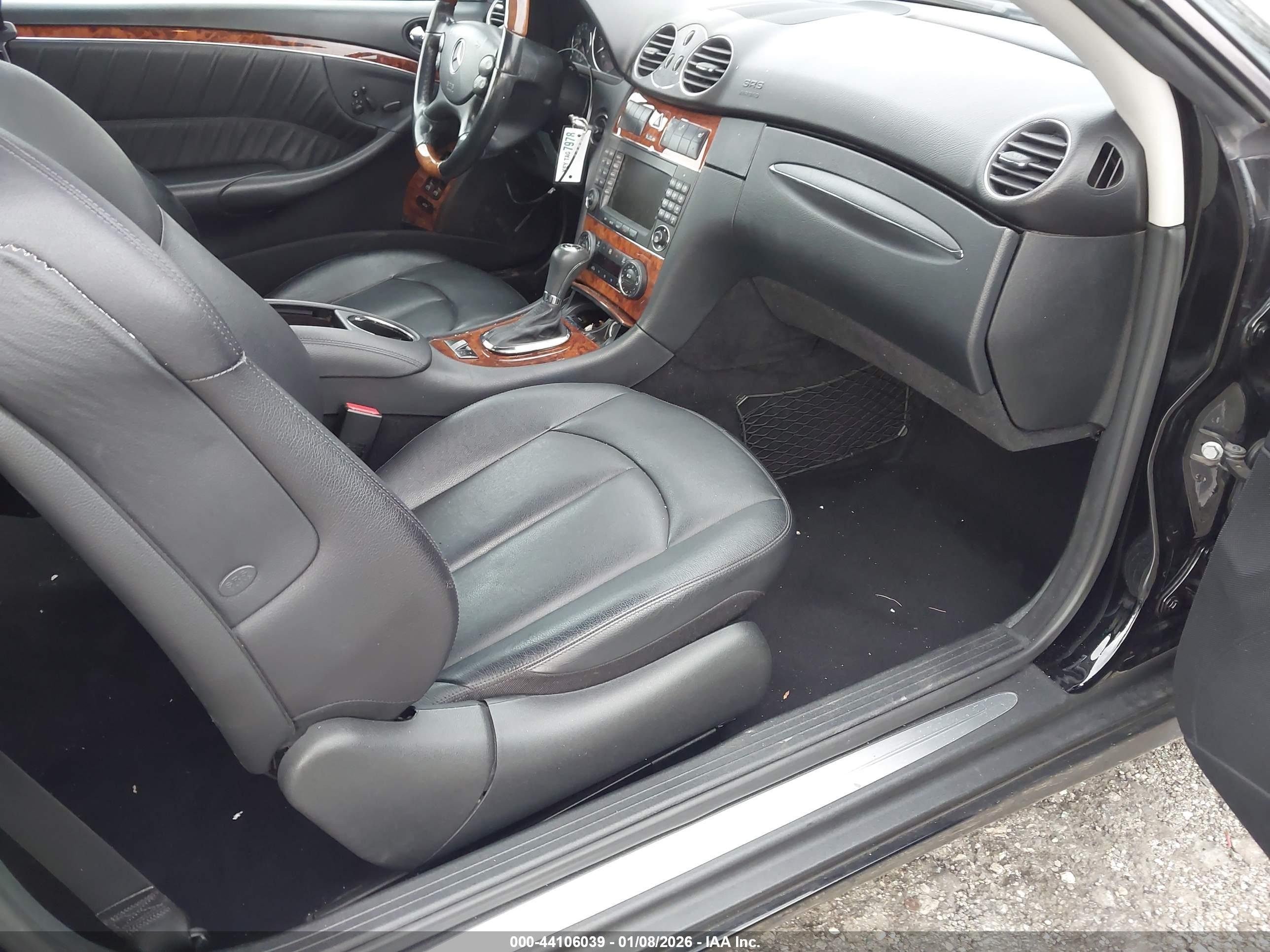 MERCEDES-BENZ CLK image 5