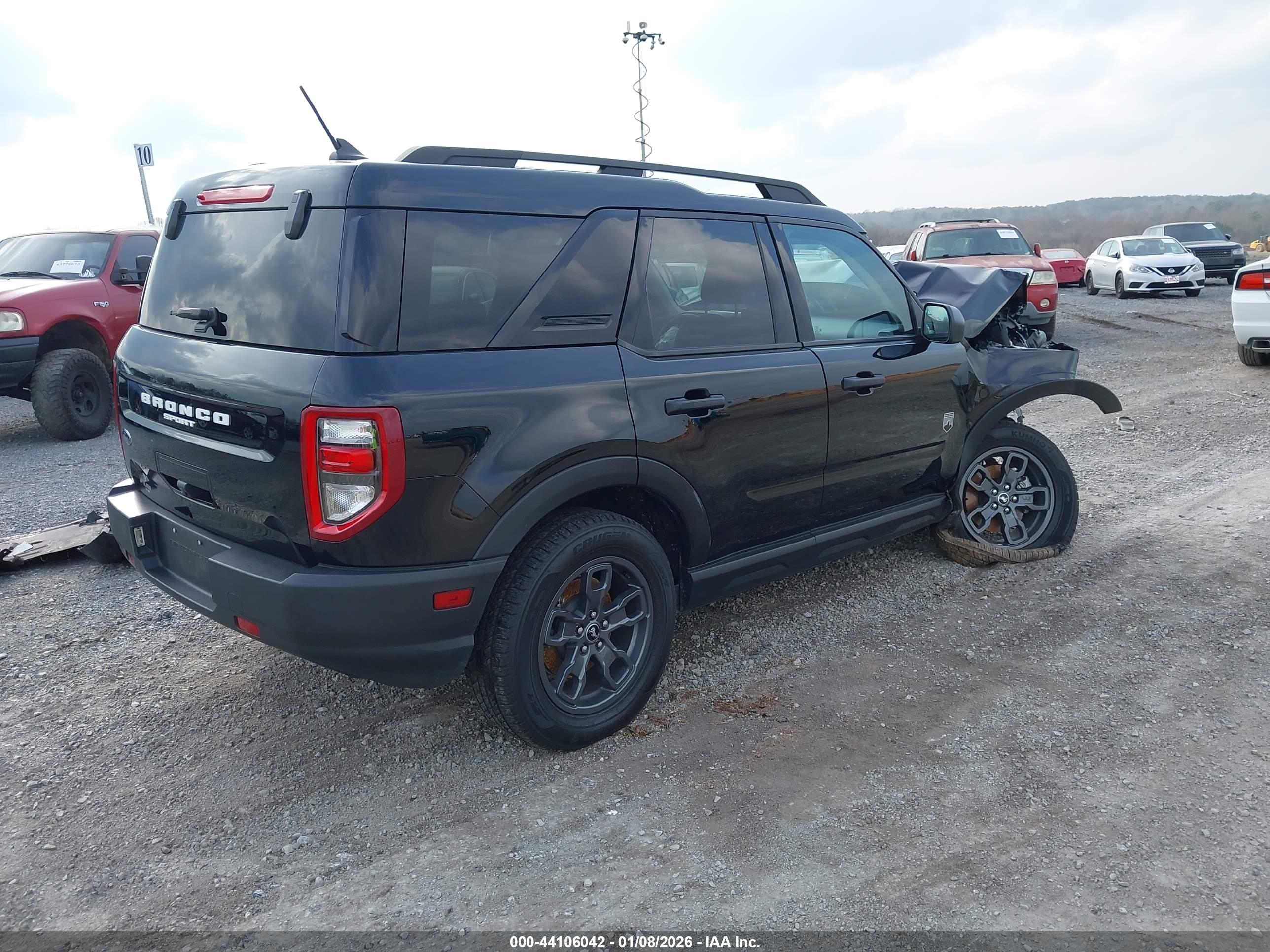 FORD BRONCO image 4