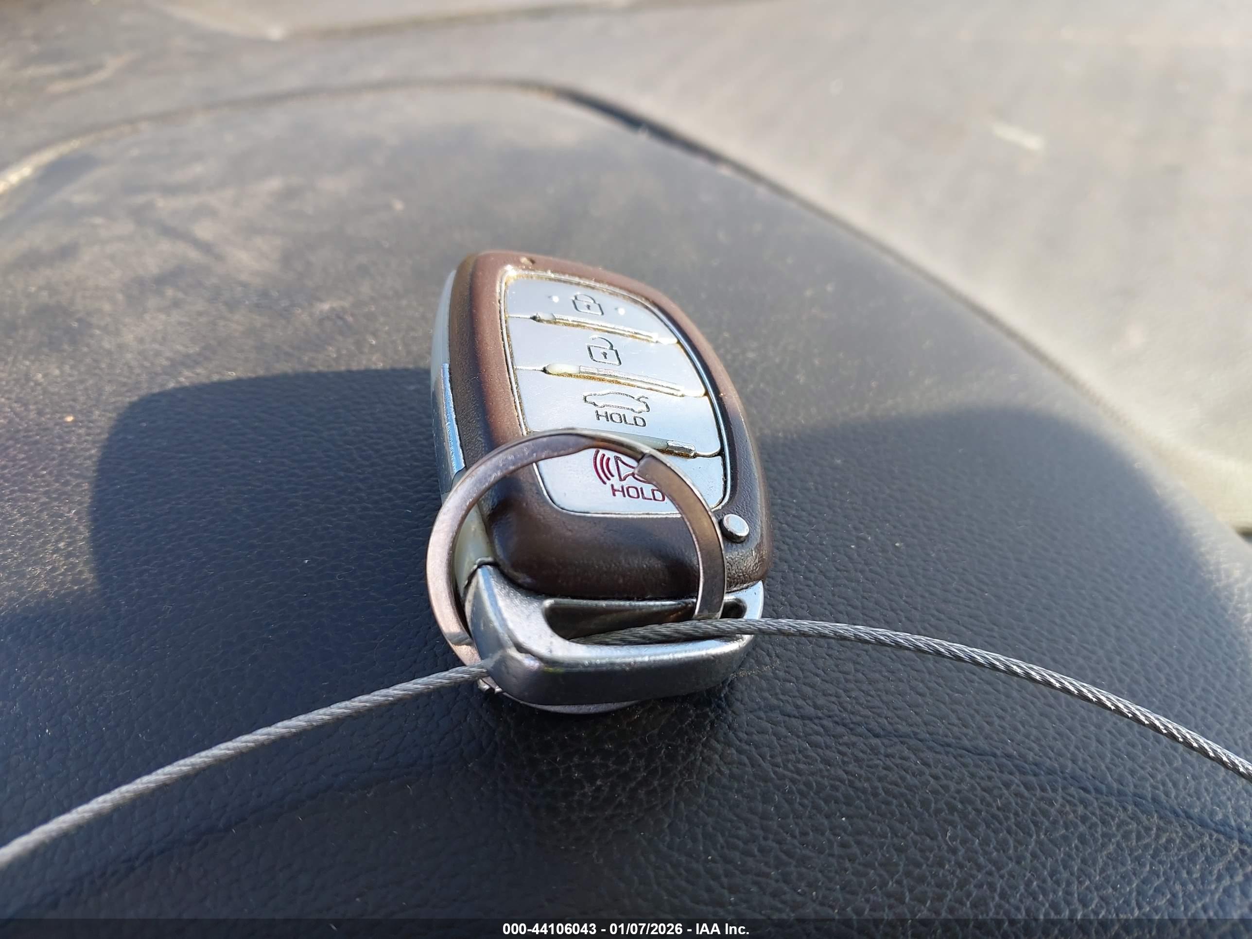 HYUNDAI ELANTRA image 11