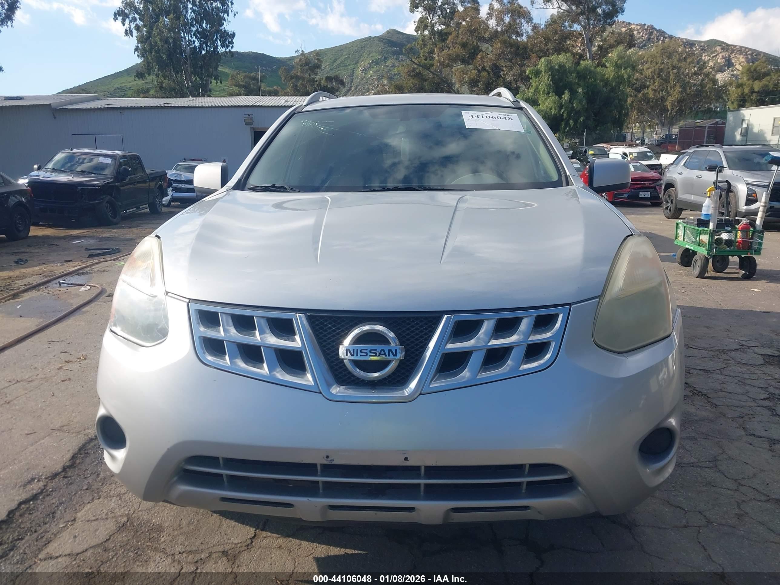 NISSAN ROGUE image 6