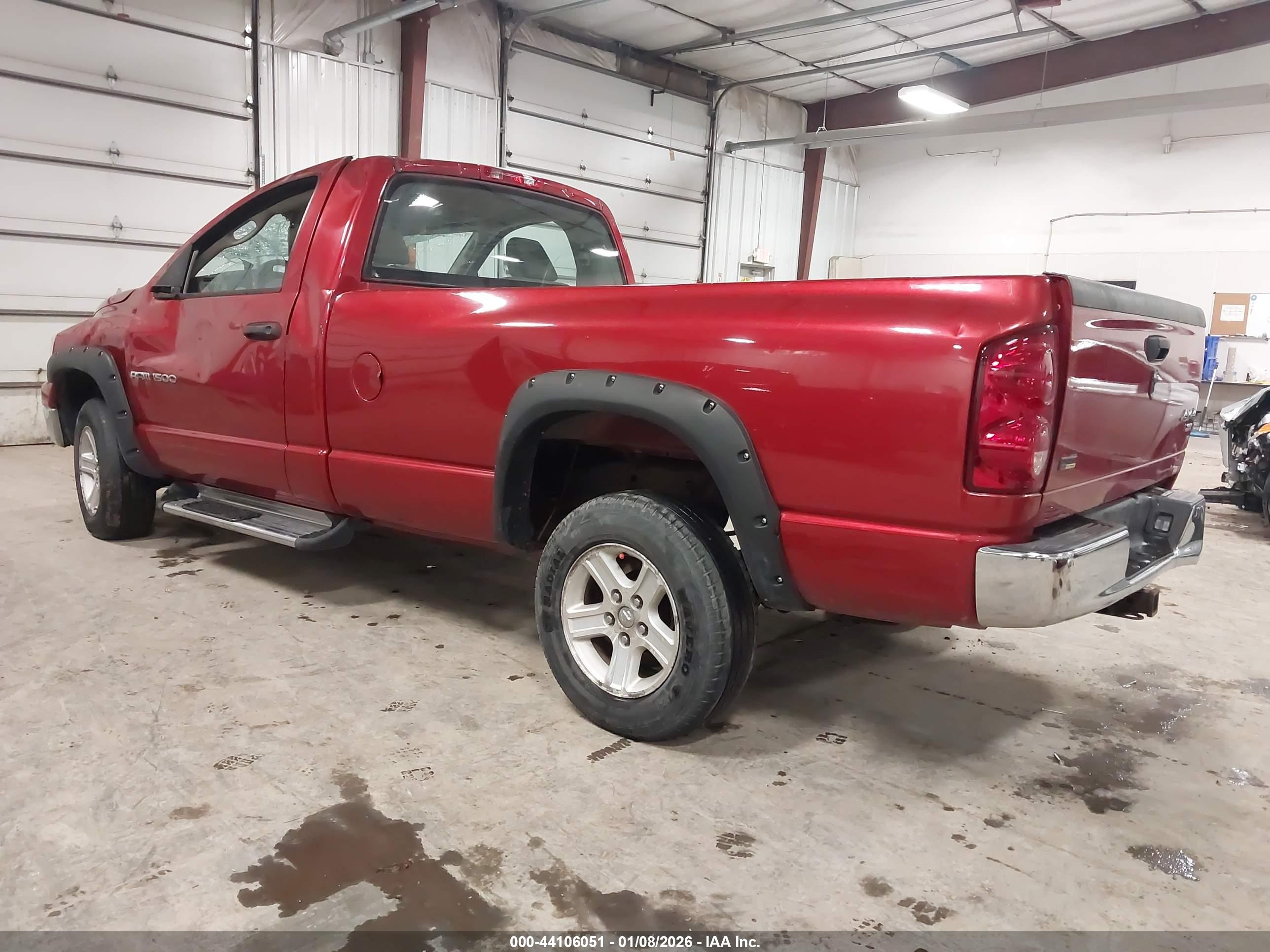 DODGE RAM image 3