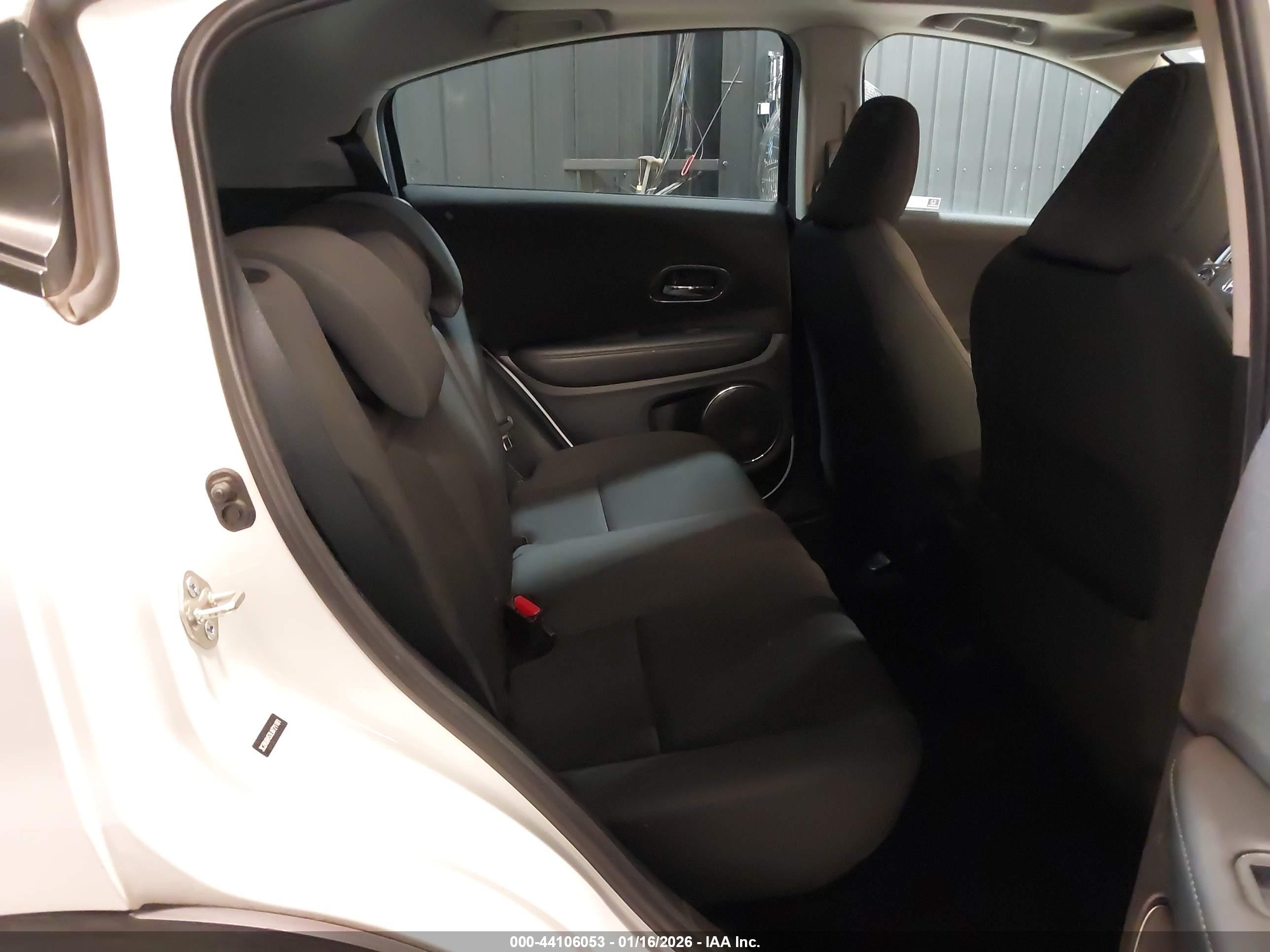 HONDA HR-V image 8