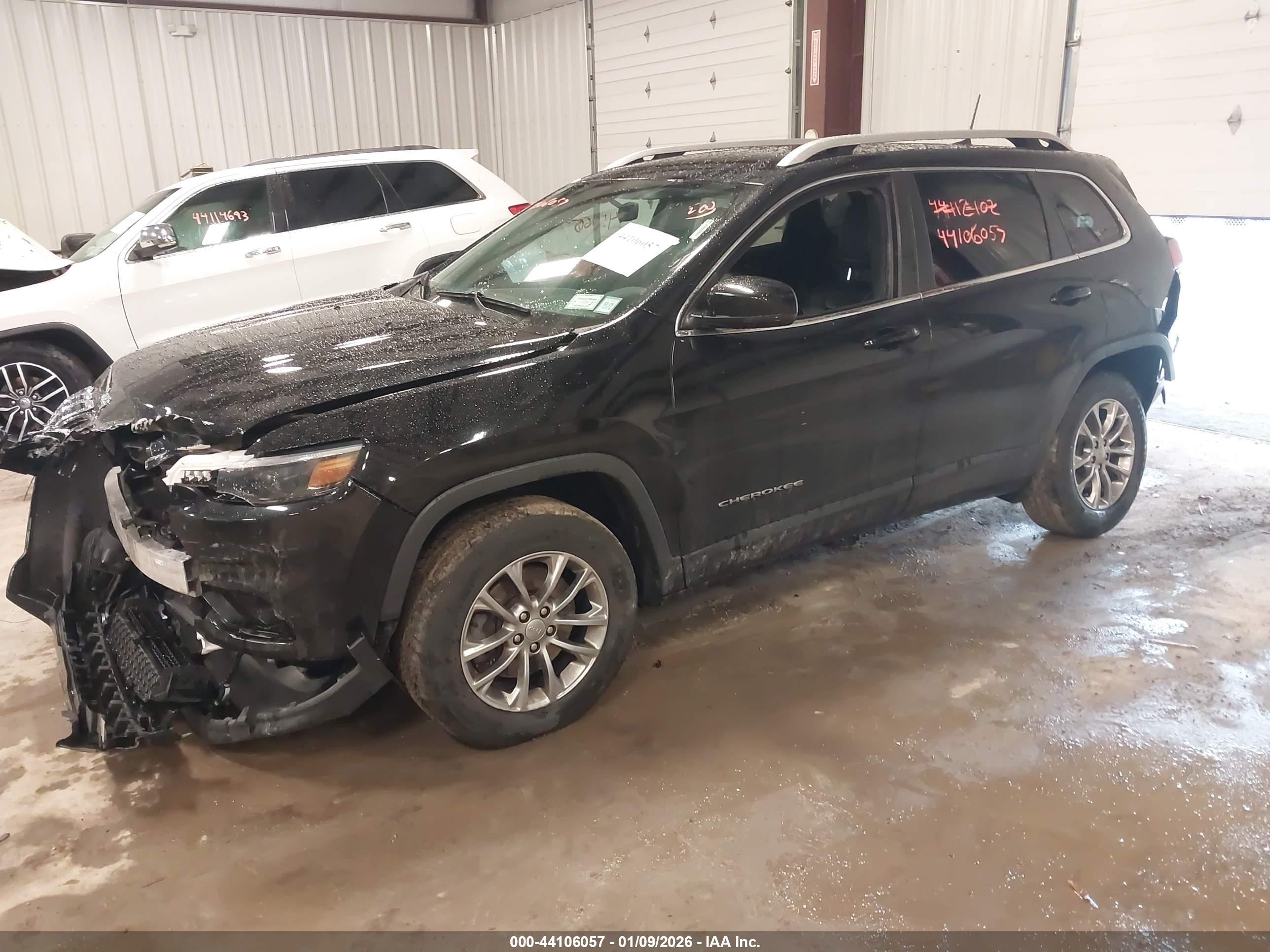 JEEP CHEROKEE image 2