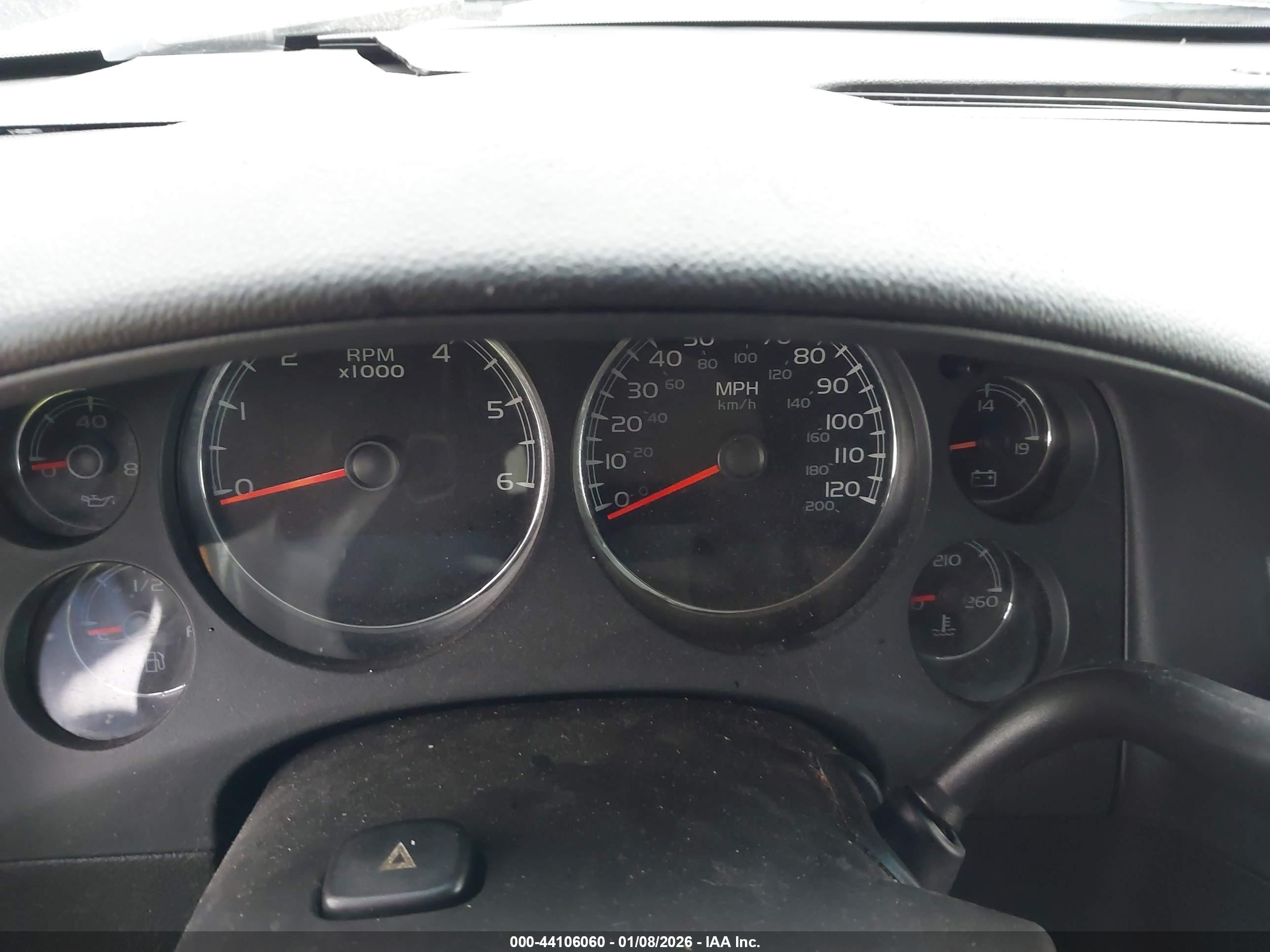 GMC YUKON image 7